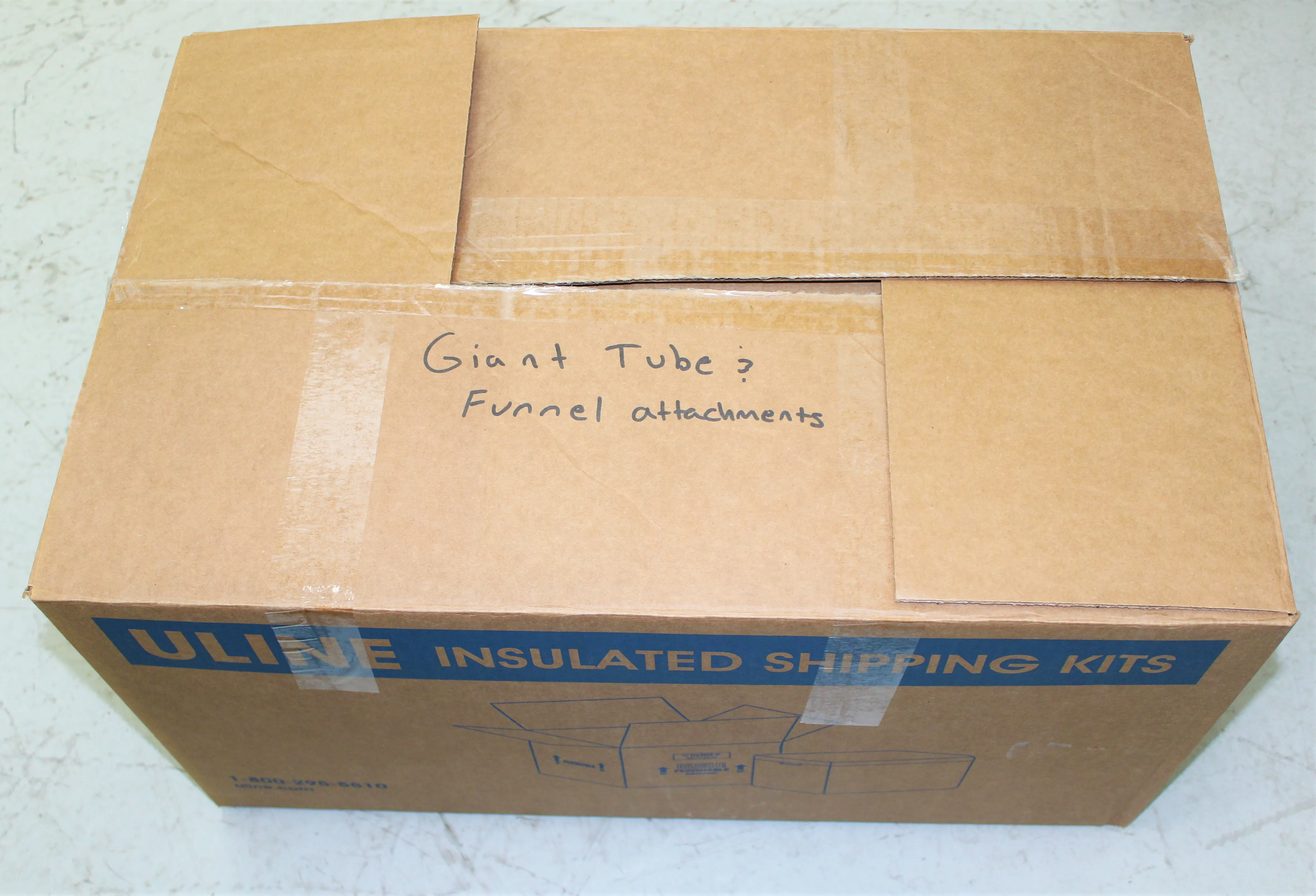 Chemglass Miscellaneous box with Giant Tube Funnel attachments