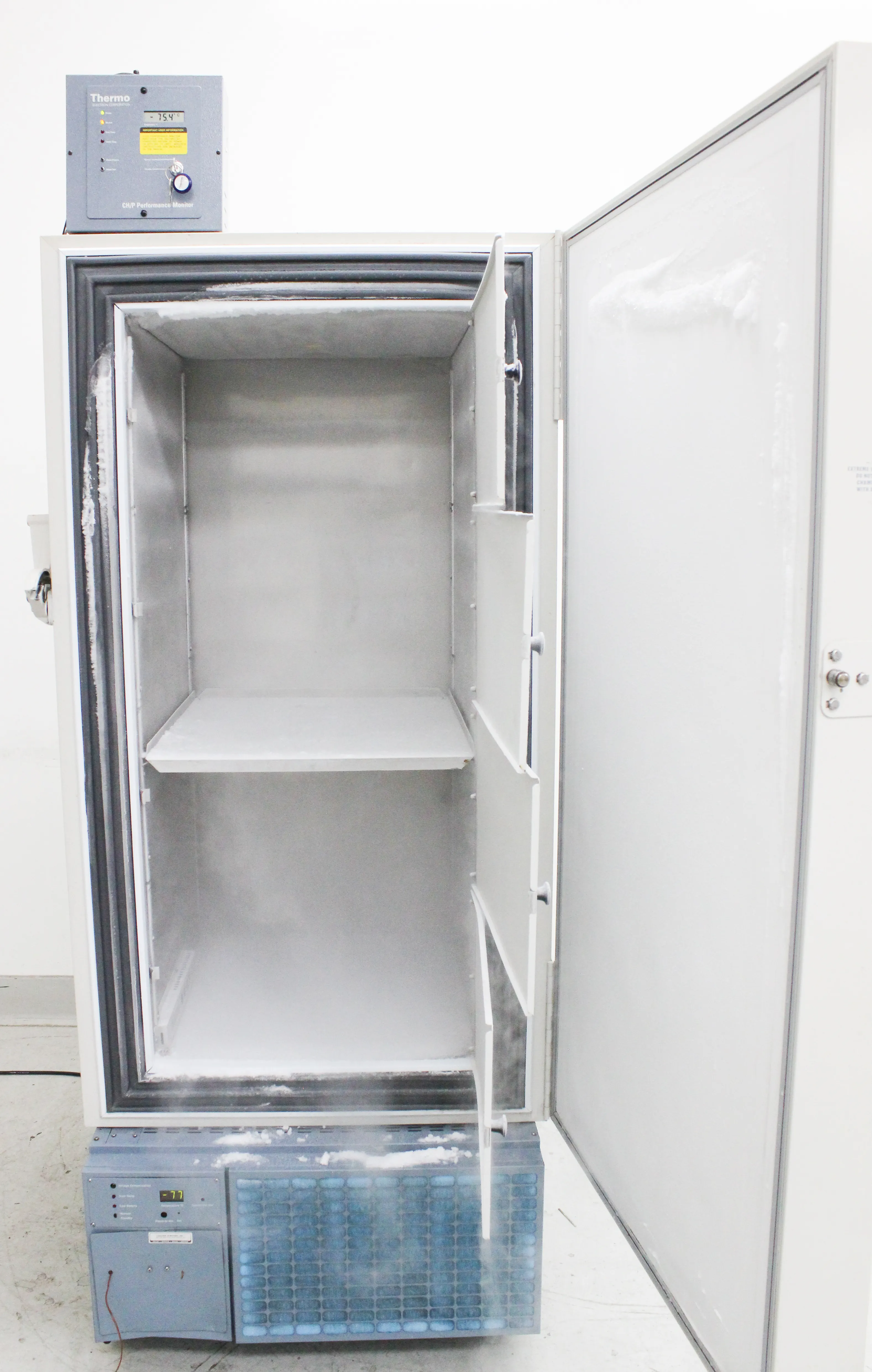 Forma Scientific Ultra Low Temperature -86C Freezer Model 916