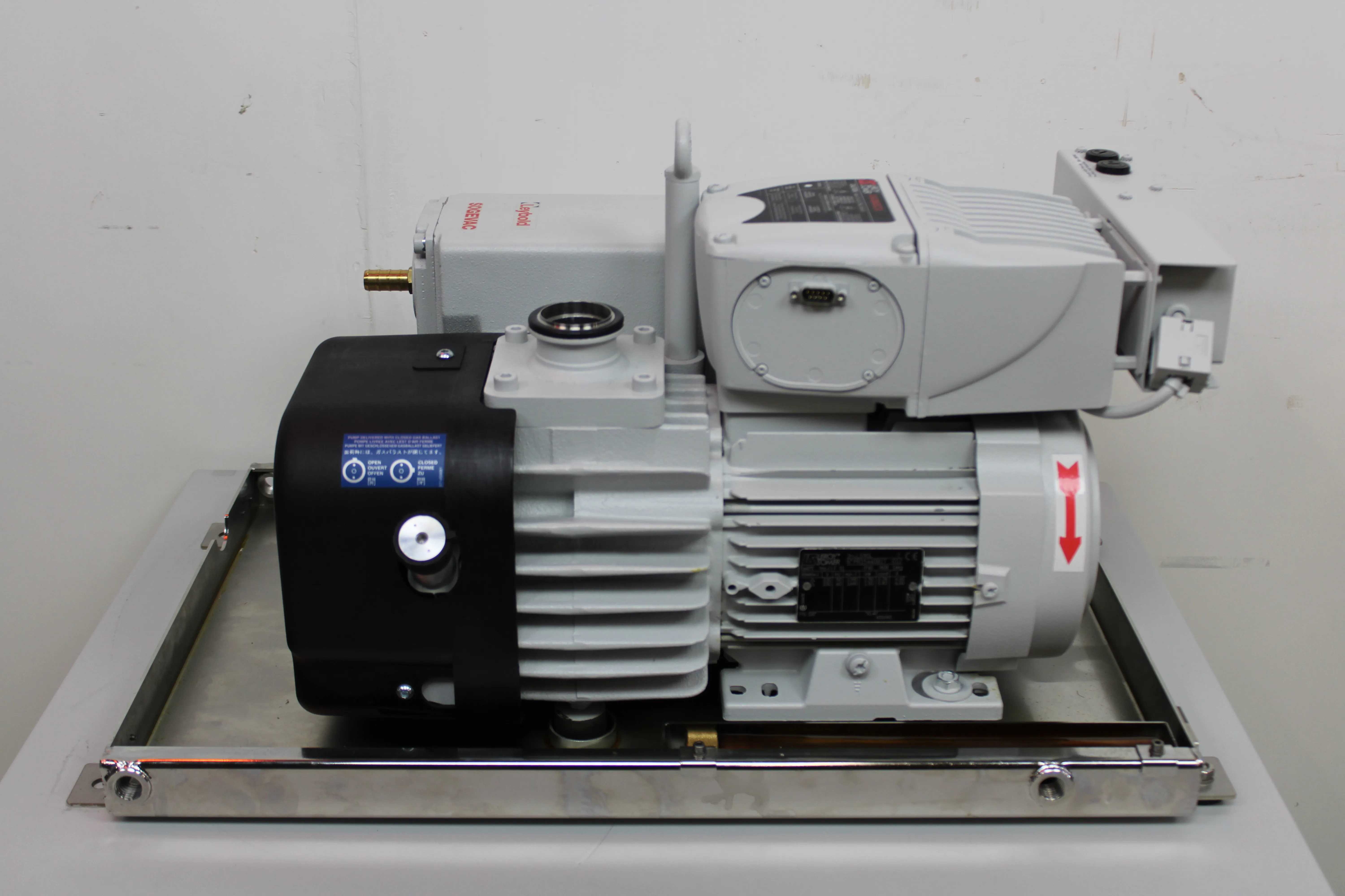 Used Leybold SOGEVAC SV 65 BI FC Vacuum Pump 120V/220V 50Hz/60Hz 30-Day Warranty