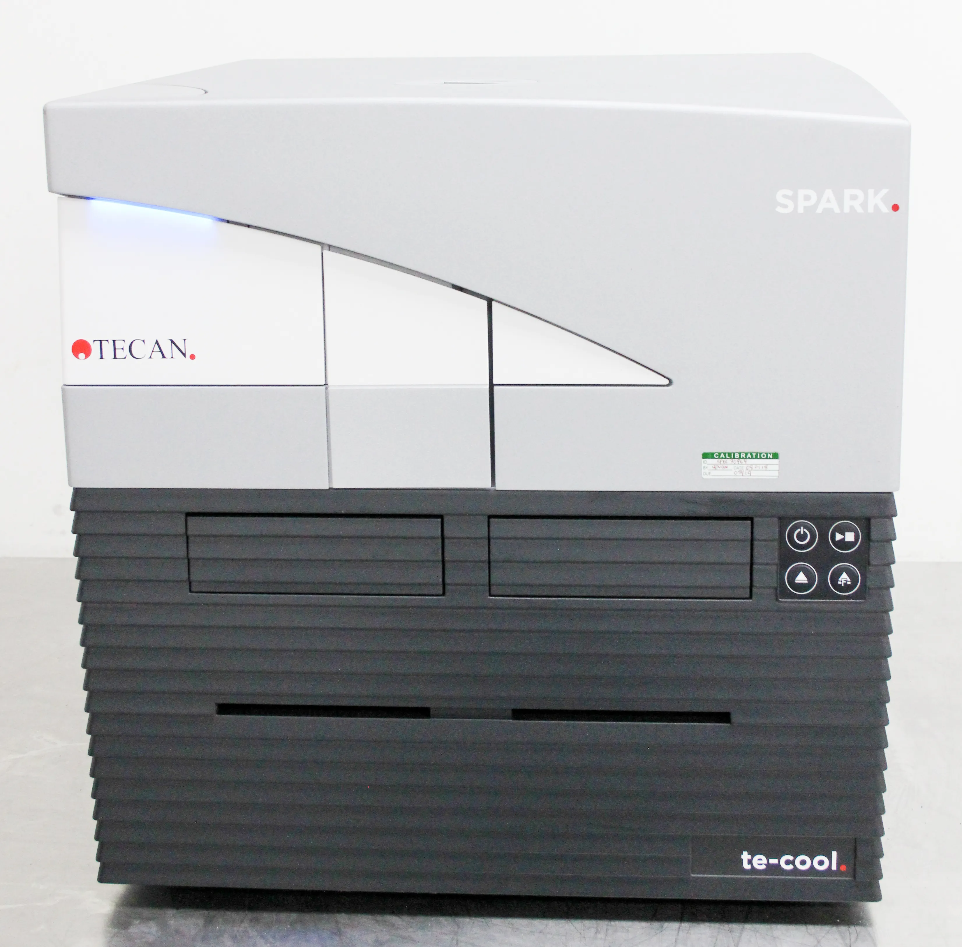 Tecan Spark Te-Cool Multimode Microplate Reader 30086376