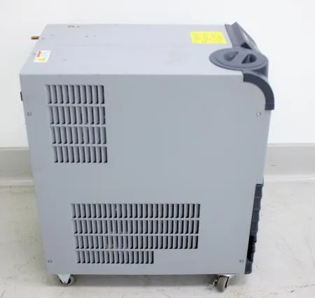 Thermo Scientific ThermoFlex900 Recirculating Chiller