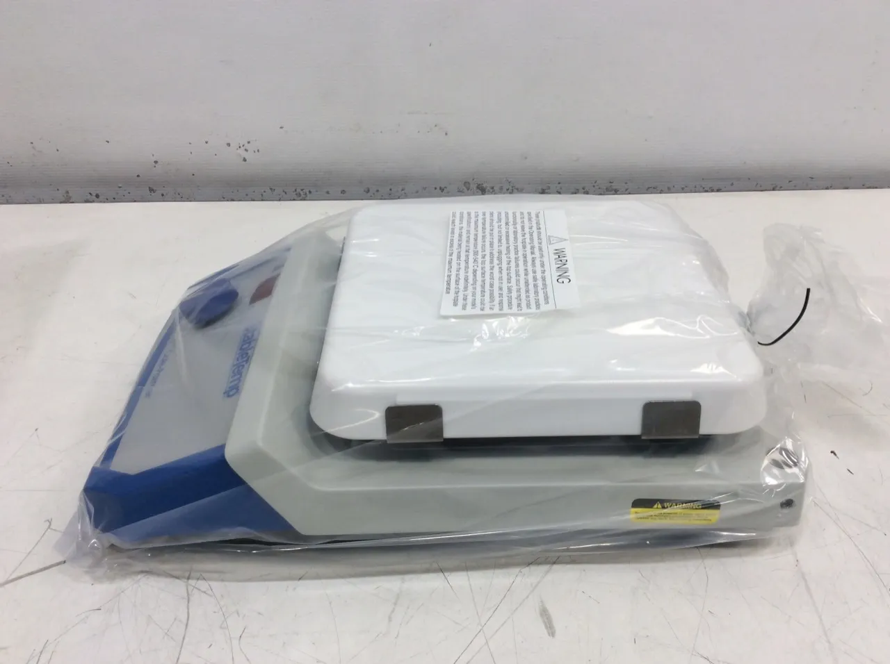 Cole Parmer Stable Temp Hotplate Cat. 03405-10 Lab Equipment