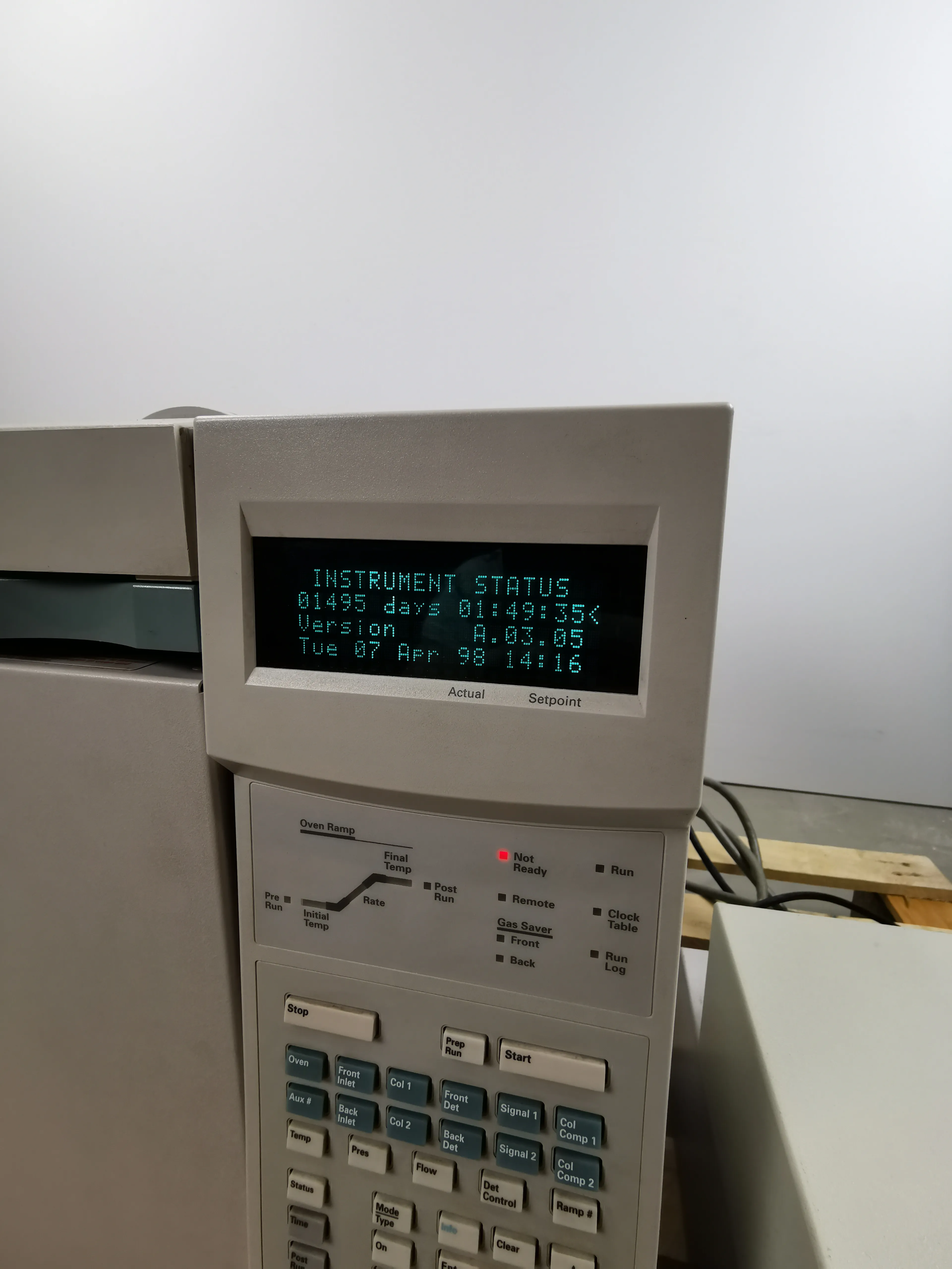 HP Agilent 6890 Series Gas Chromatograph w. Autosamplers controller