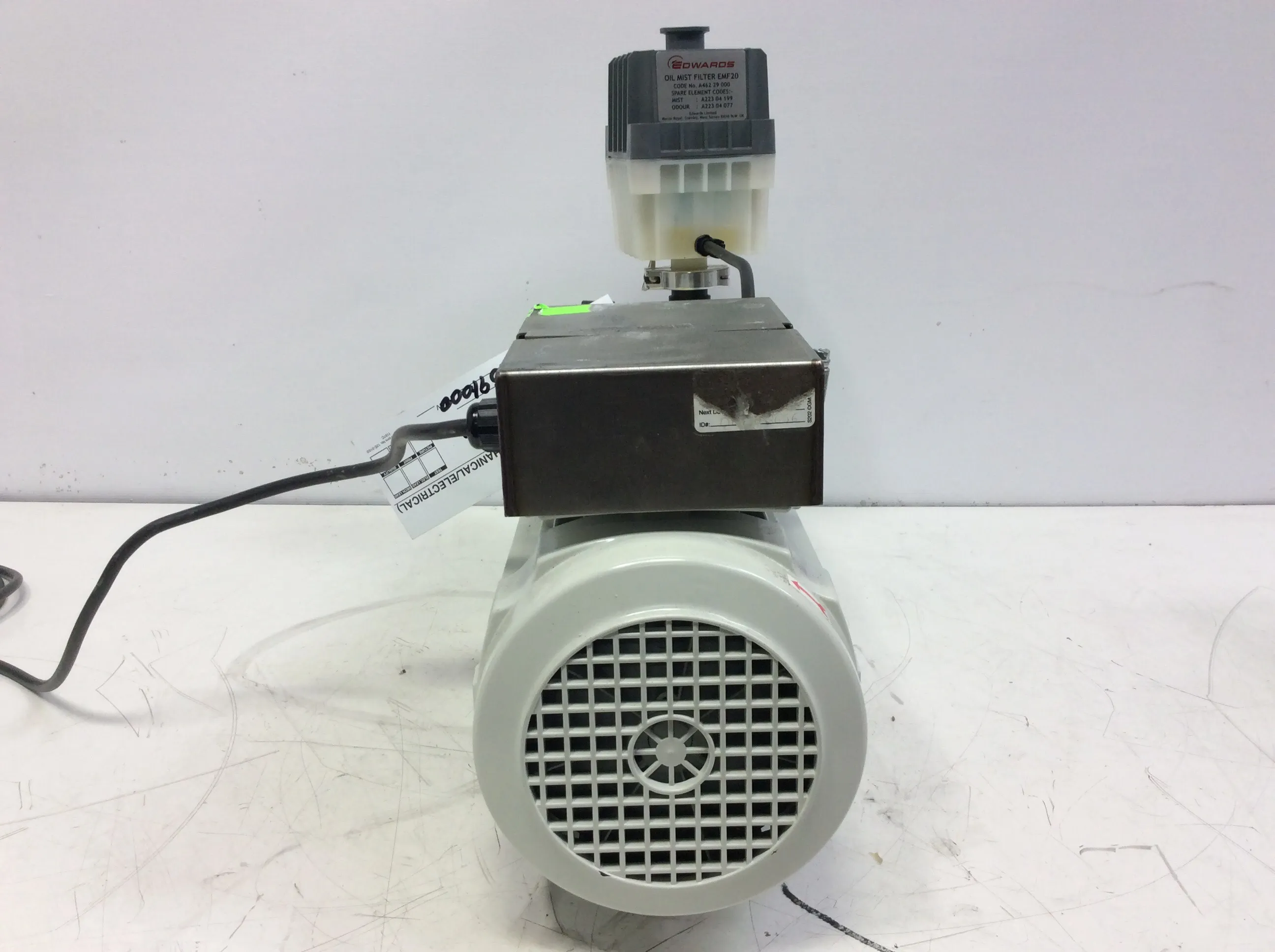 Edwards E2M30 Vacuum Pump