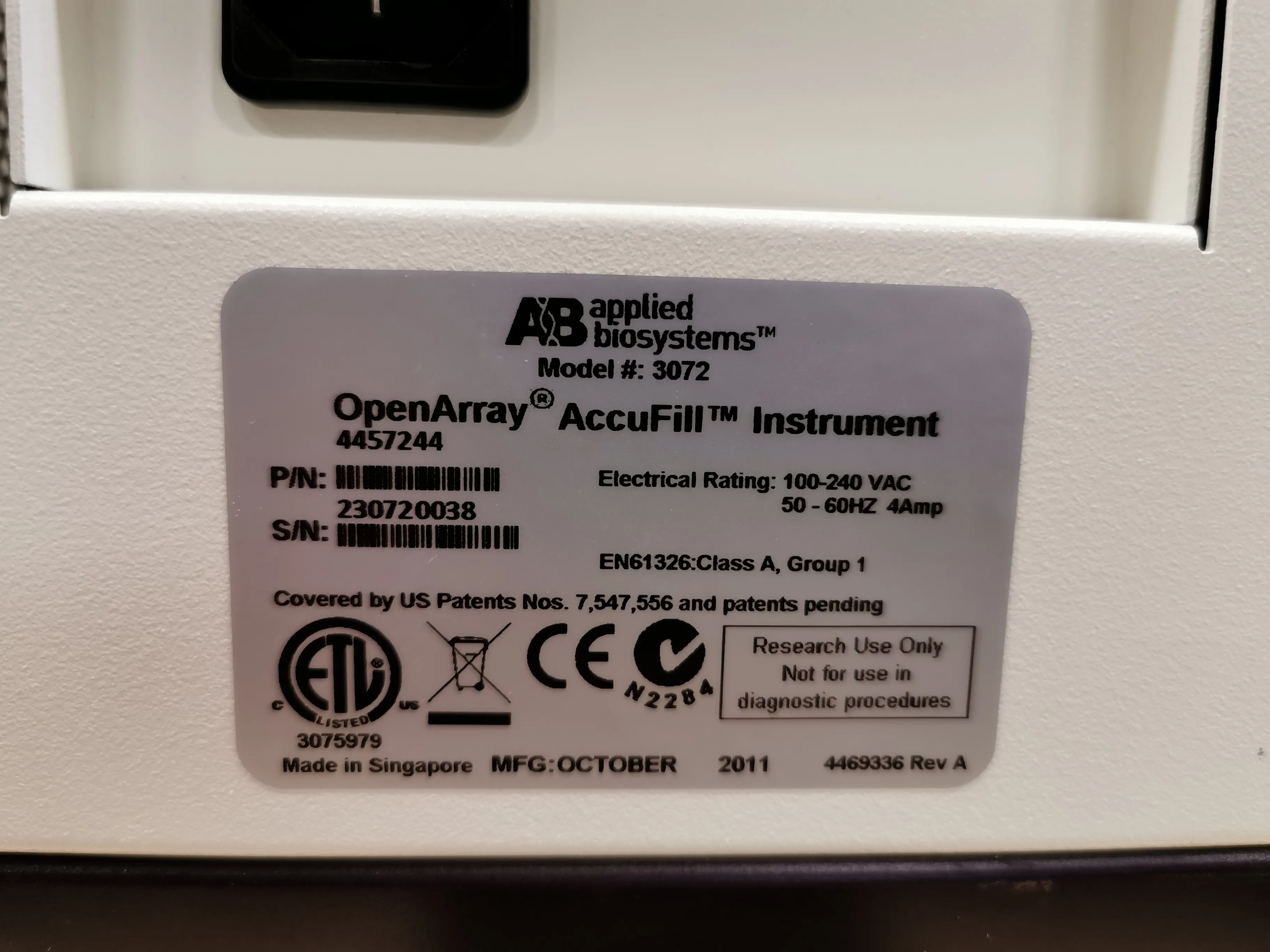 Applied Biosystems OpenArray AccuFill Instrument