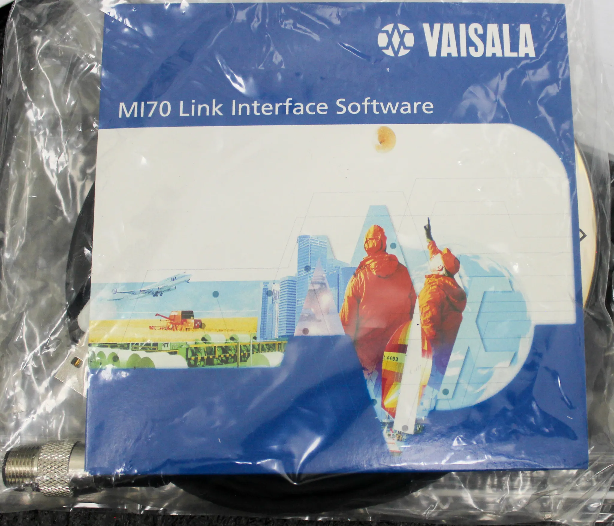 Vaisala DM70 Handheld Dewpoint Meter with Probe and USB Cable