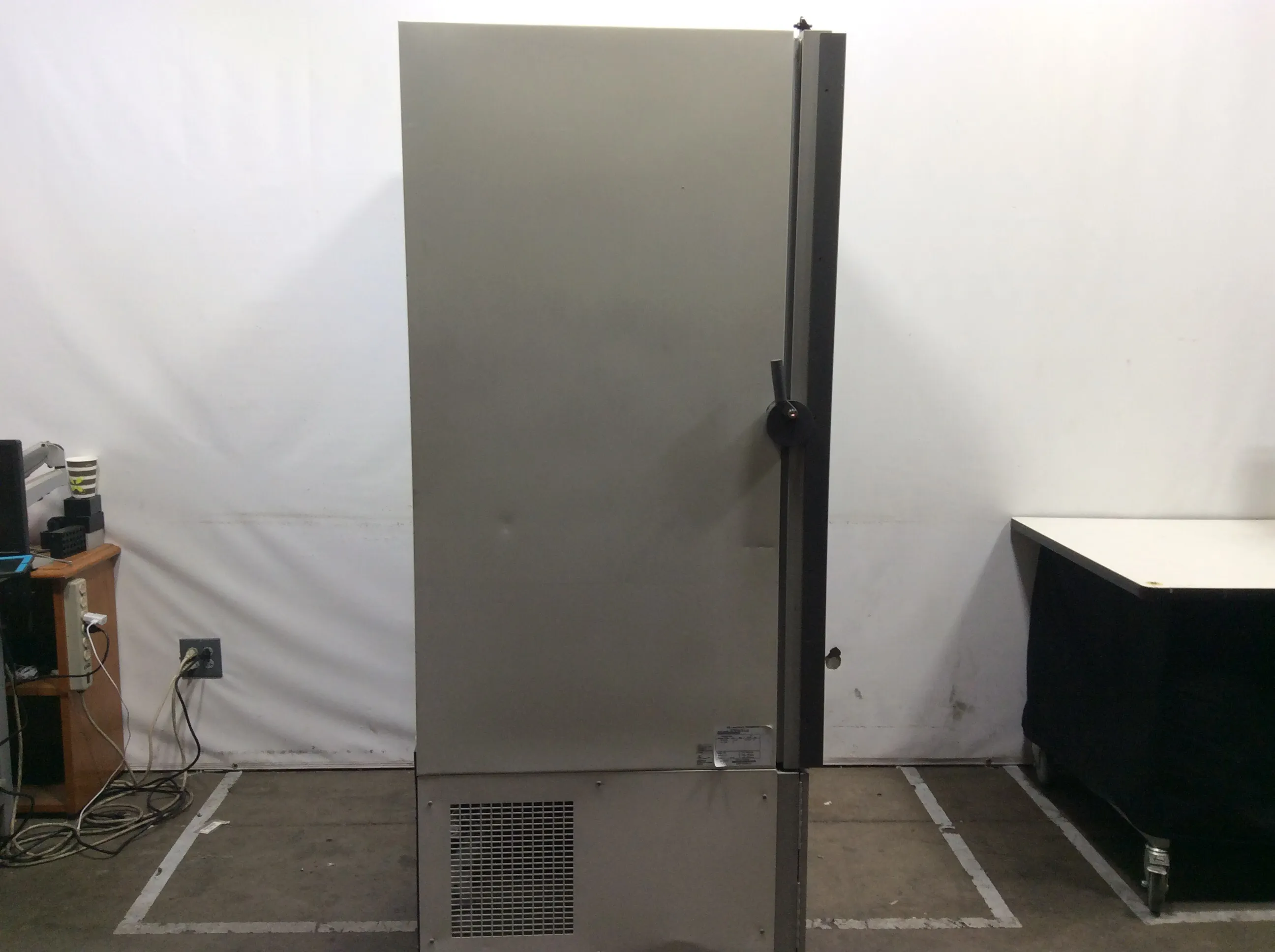 Revco 158-1 Model ULT2140-5-A29 Upright -40C Freezer Cold Storage