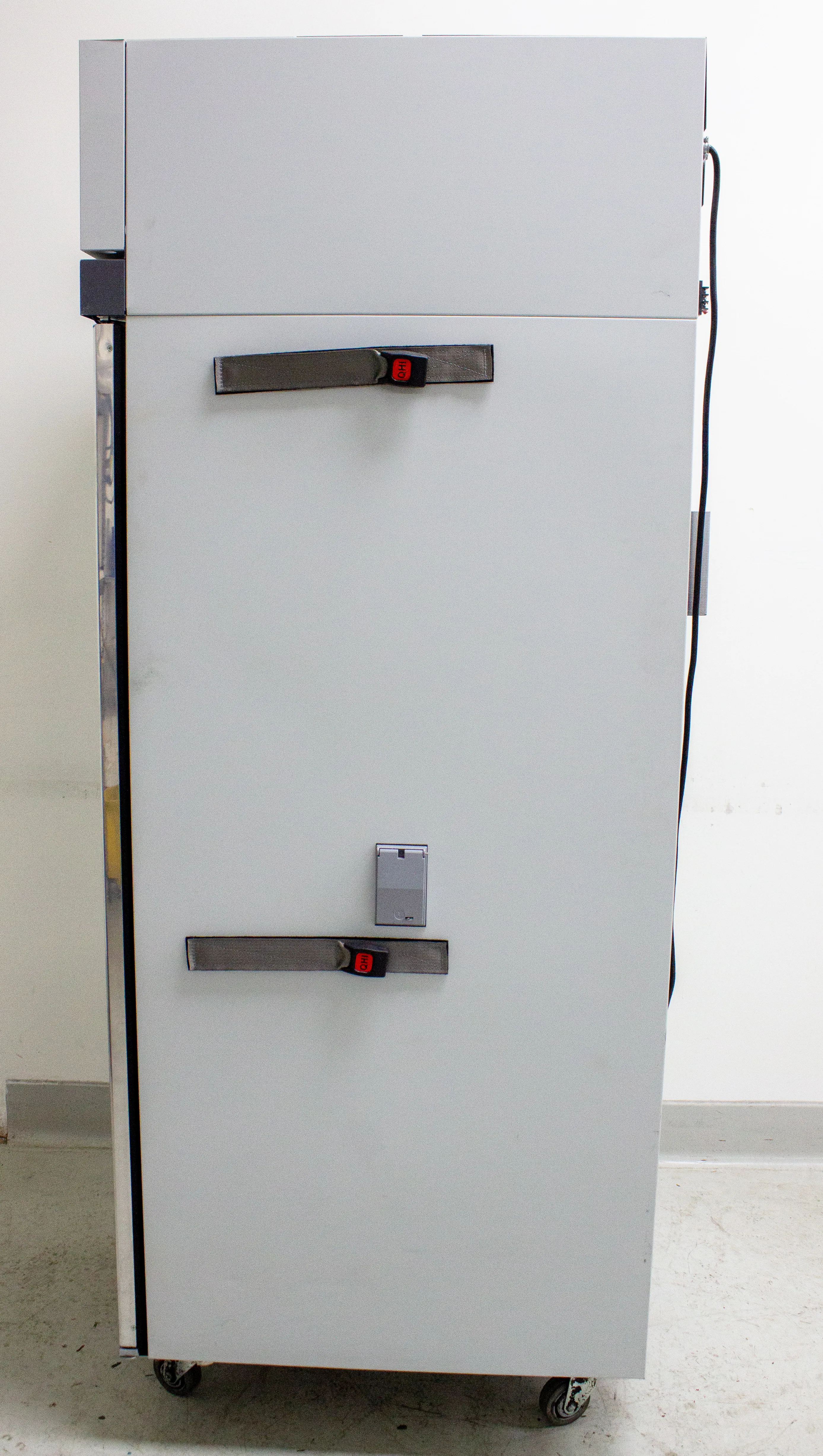 Thermo Revco REL2304A21 Upright Single Door Lab Refrigerator