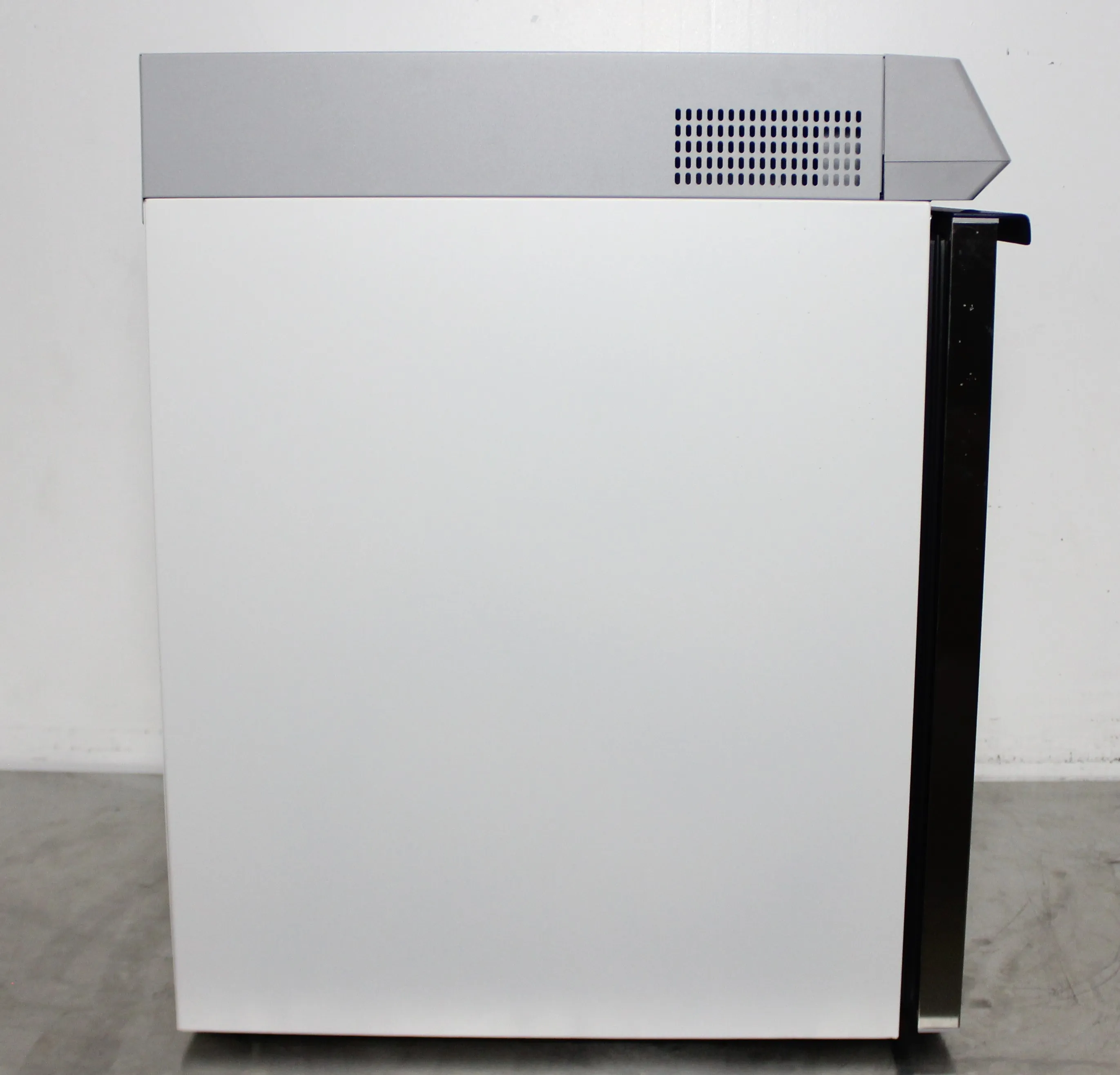 Thermo Scientific TSX505GA High-Performance Undercounter Refrigerator