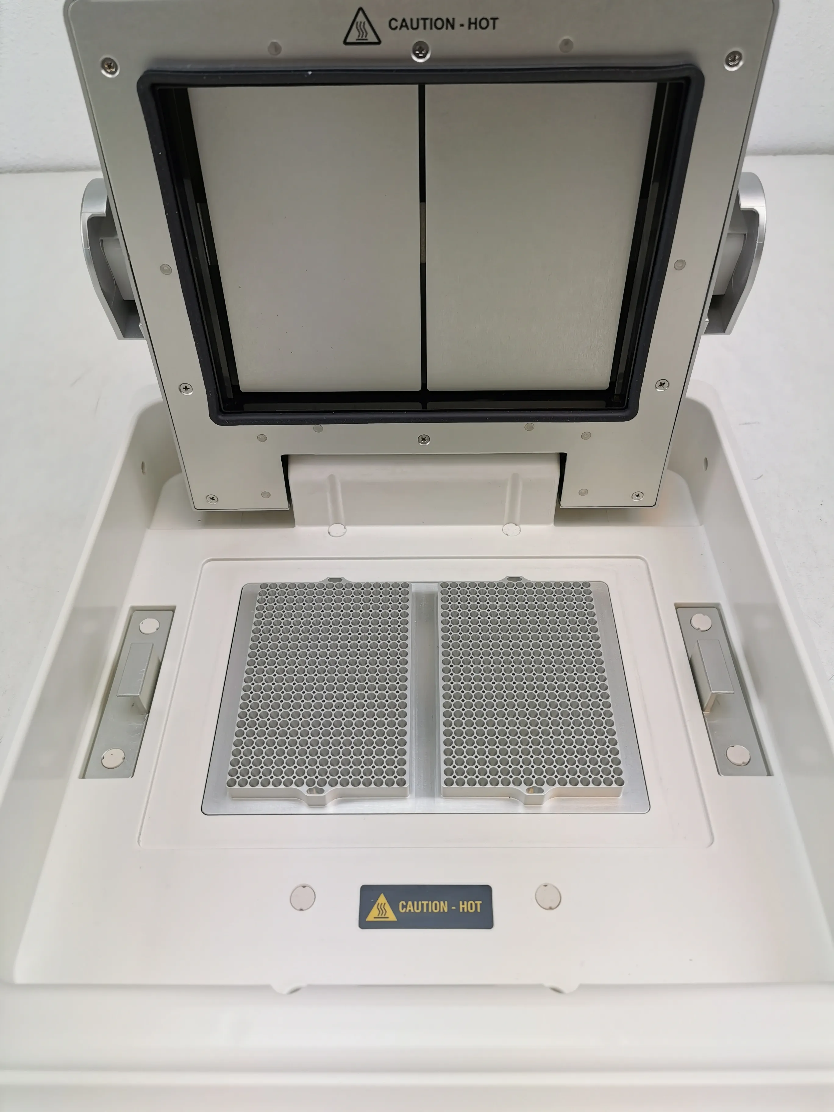 Applied Biosystems ProFlex Dual 384-Well Sample Block