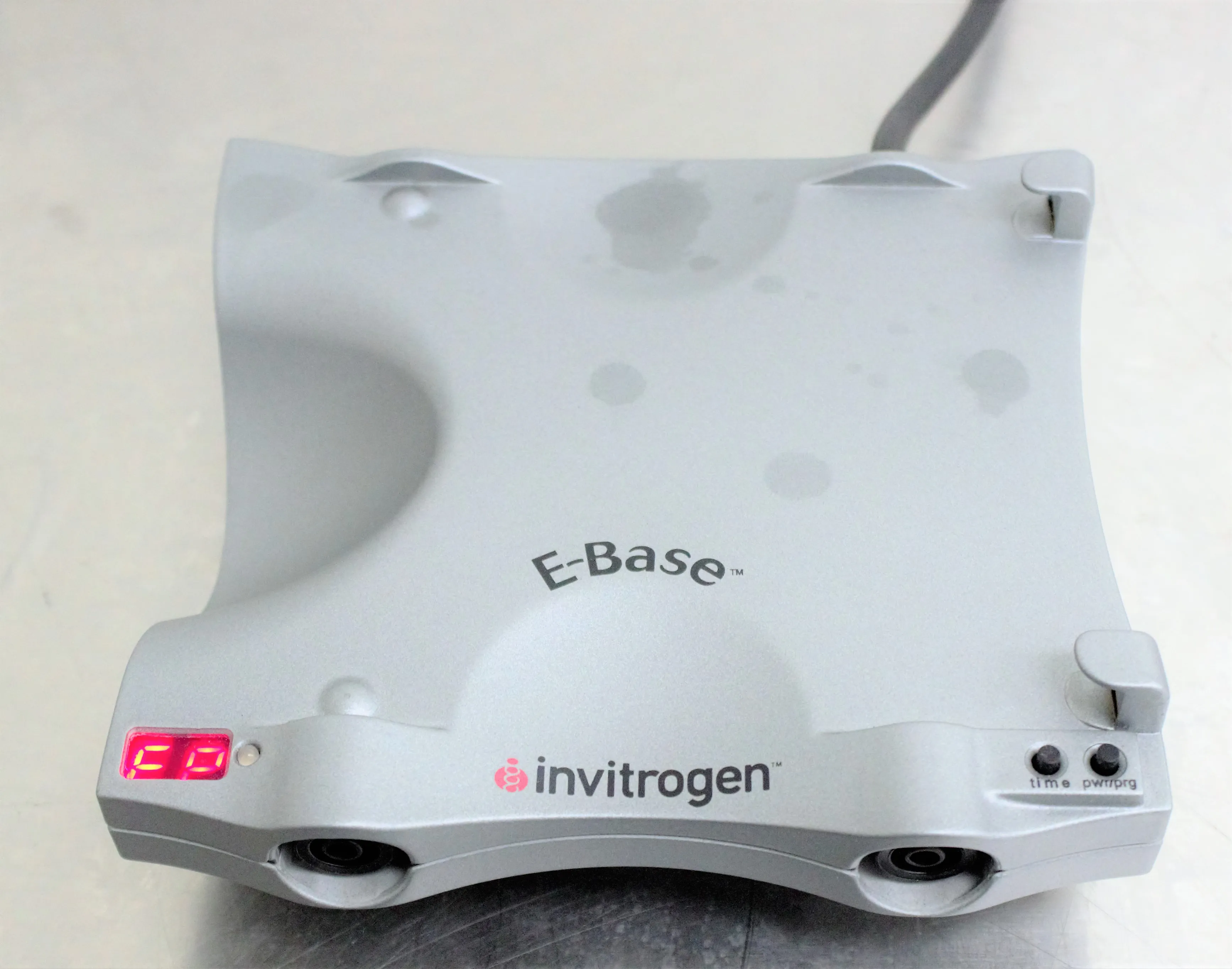 Used Invitrogen Mother E-Base Electrophoresis Power Supply