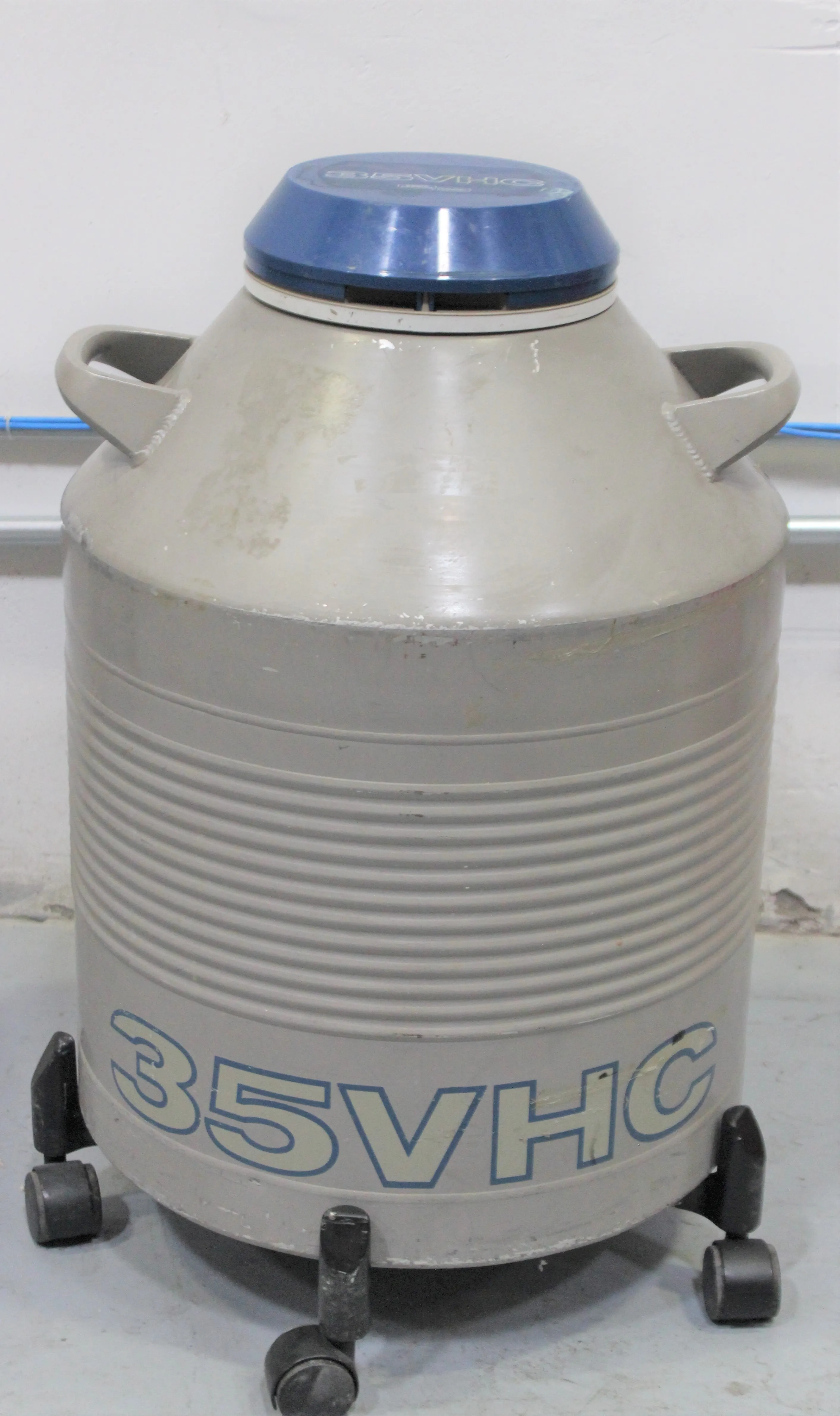 Taylor Wharton 35VHC Liquid Nitrogen Dewar - Used Laboratory Equipment