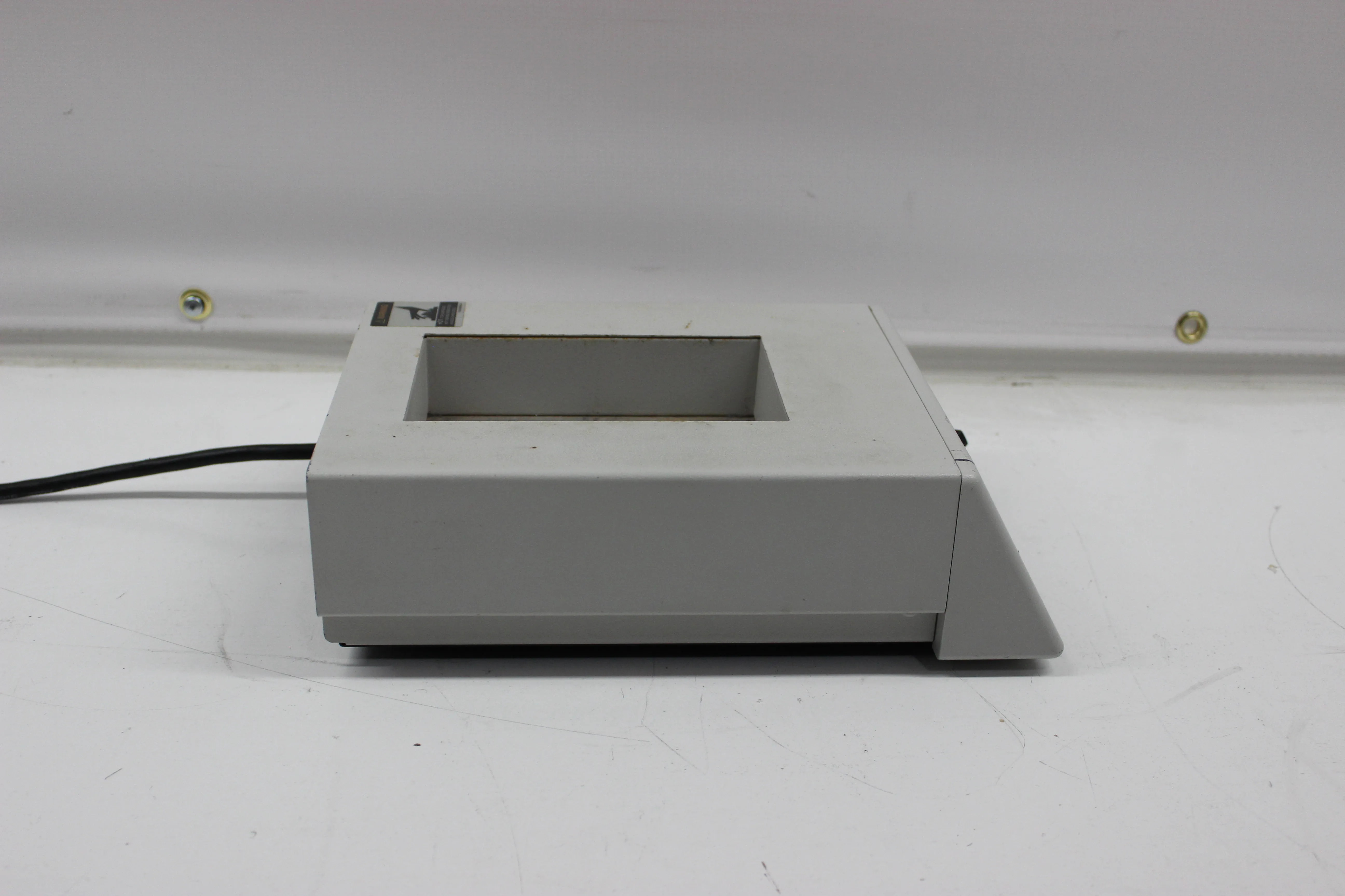 VWR Digital Heatblock II 949036 - Used Laboratory Equipment