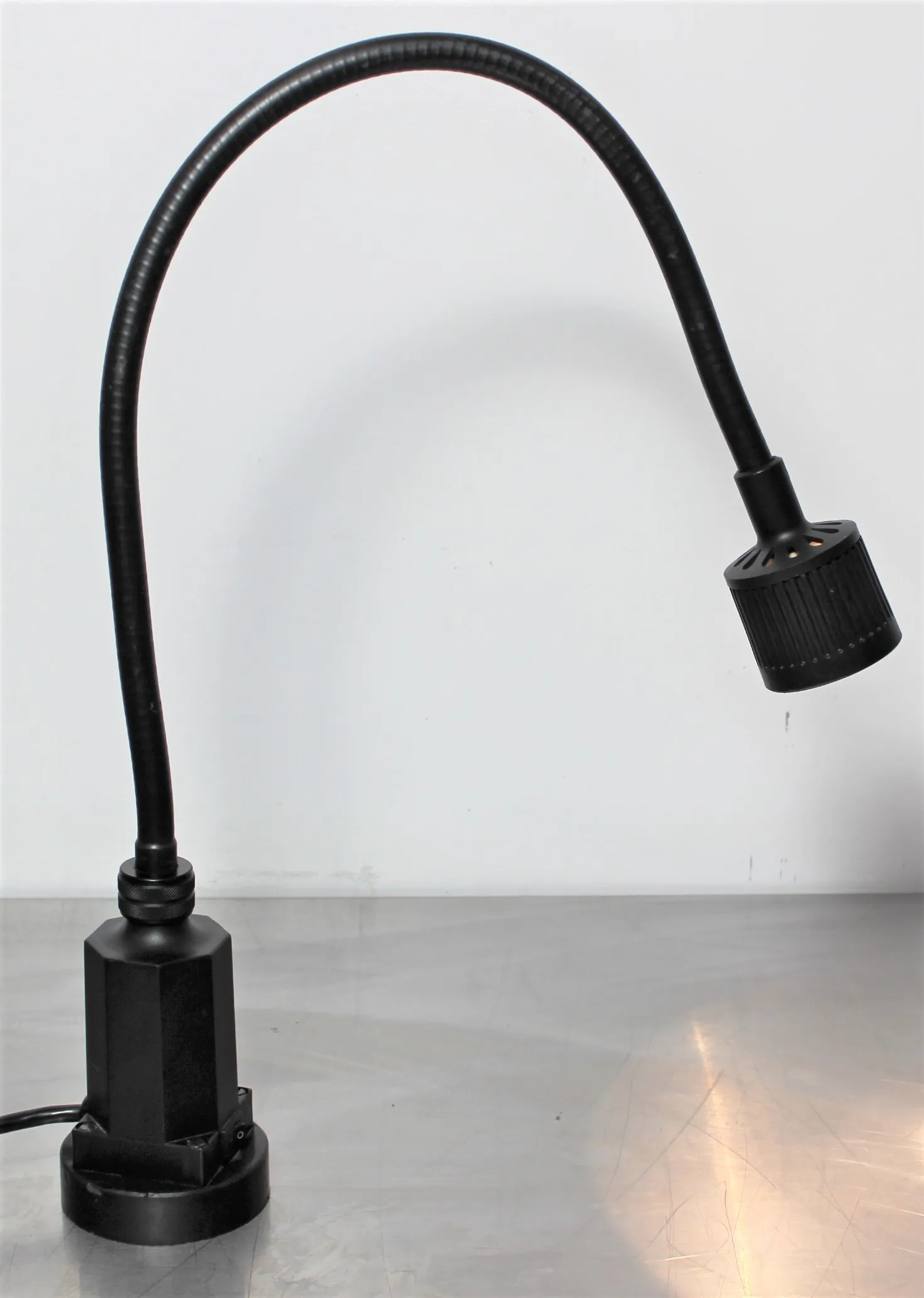 Sunnex Halogen Gooseneck Lamp