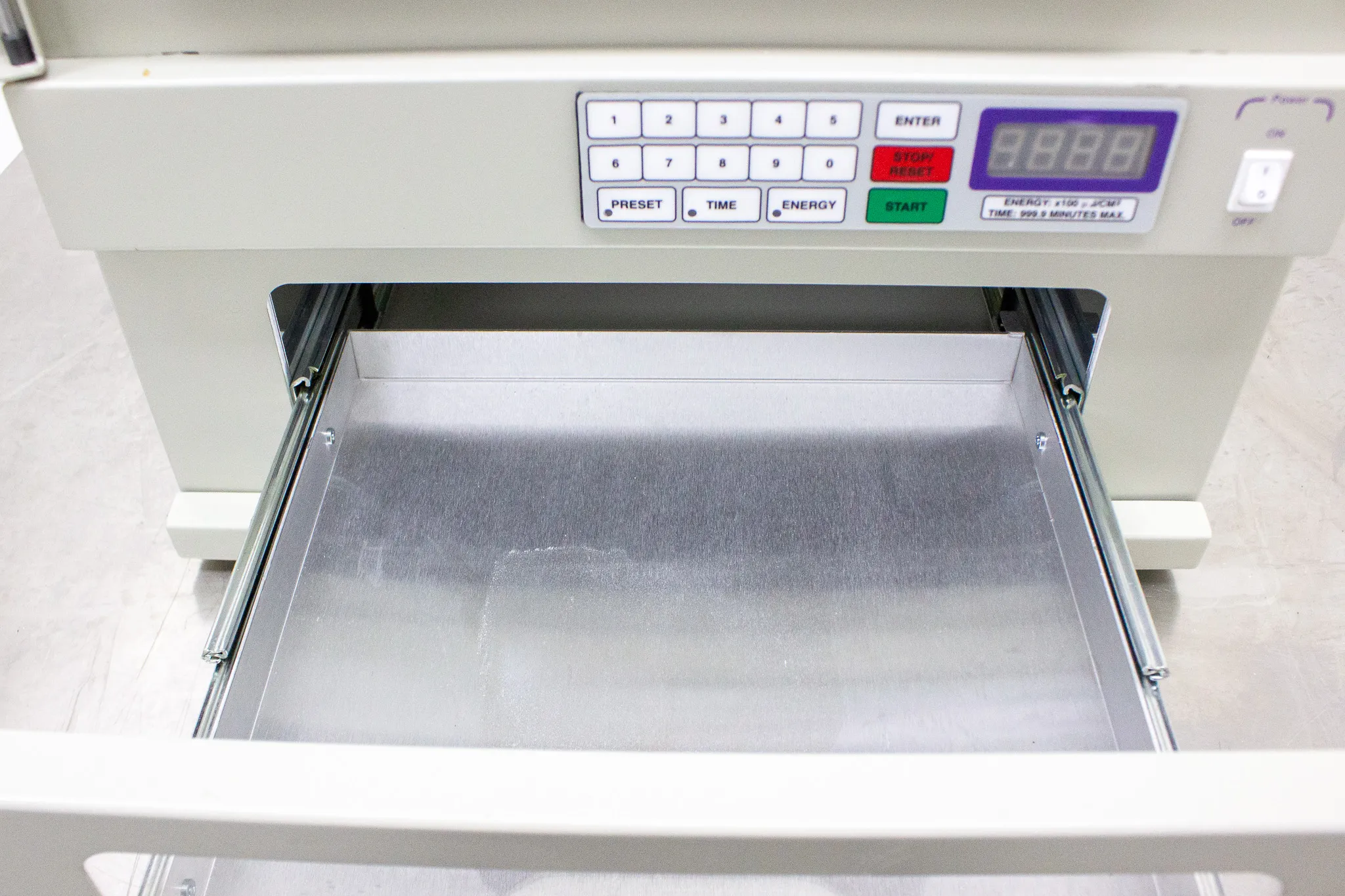 UVP HL-2000 HybriLinker Hybridization Oven P/N 95-0031-01