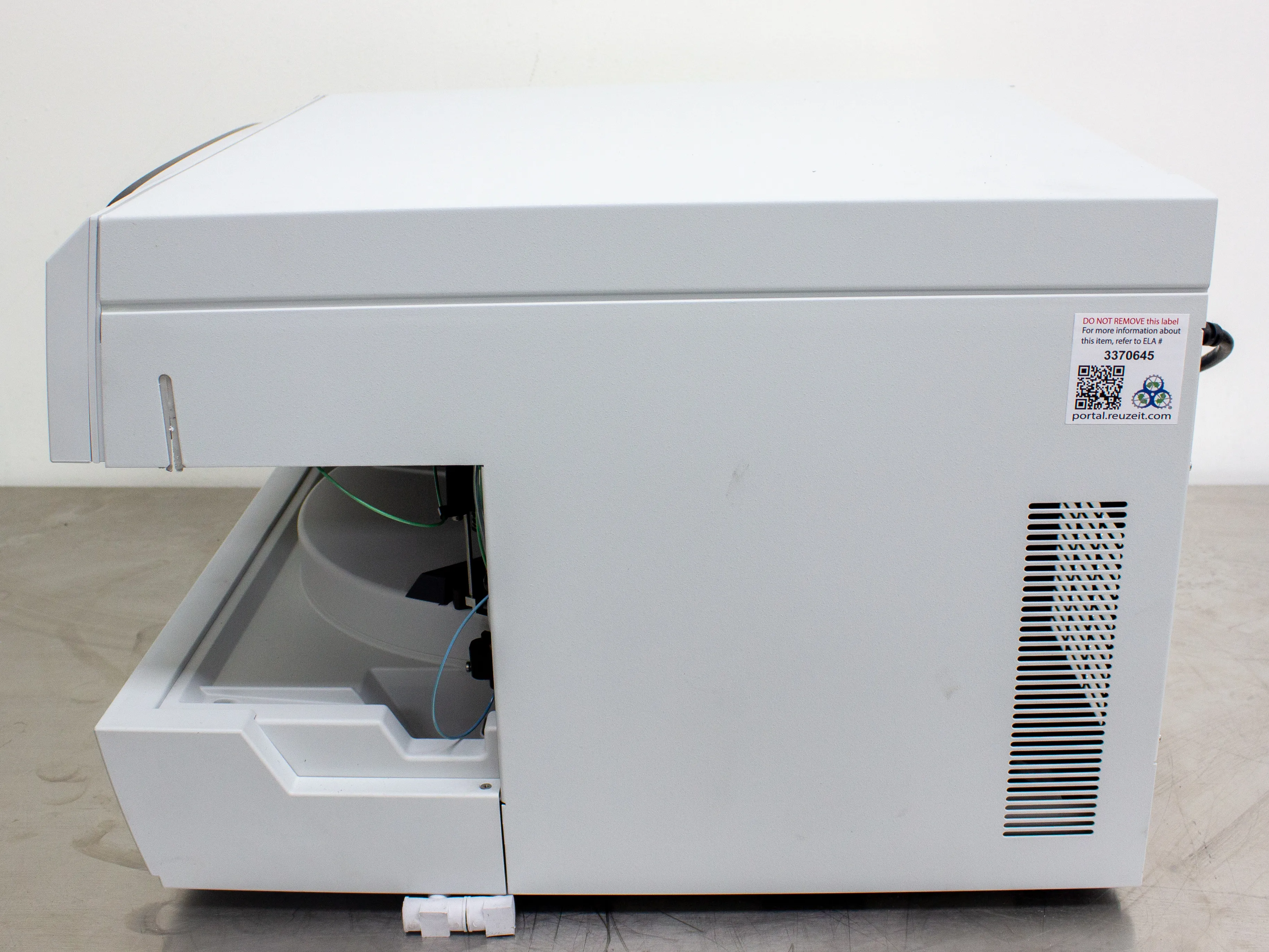 Thermo Scientific Dionex AS-AP Autosampler P/N 074925 for Ion Chromatography Applications