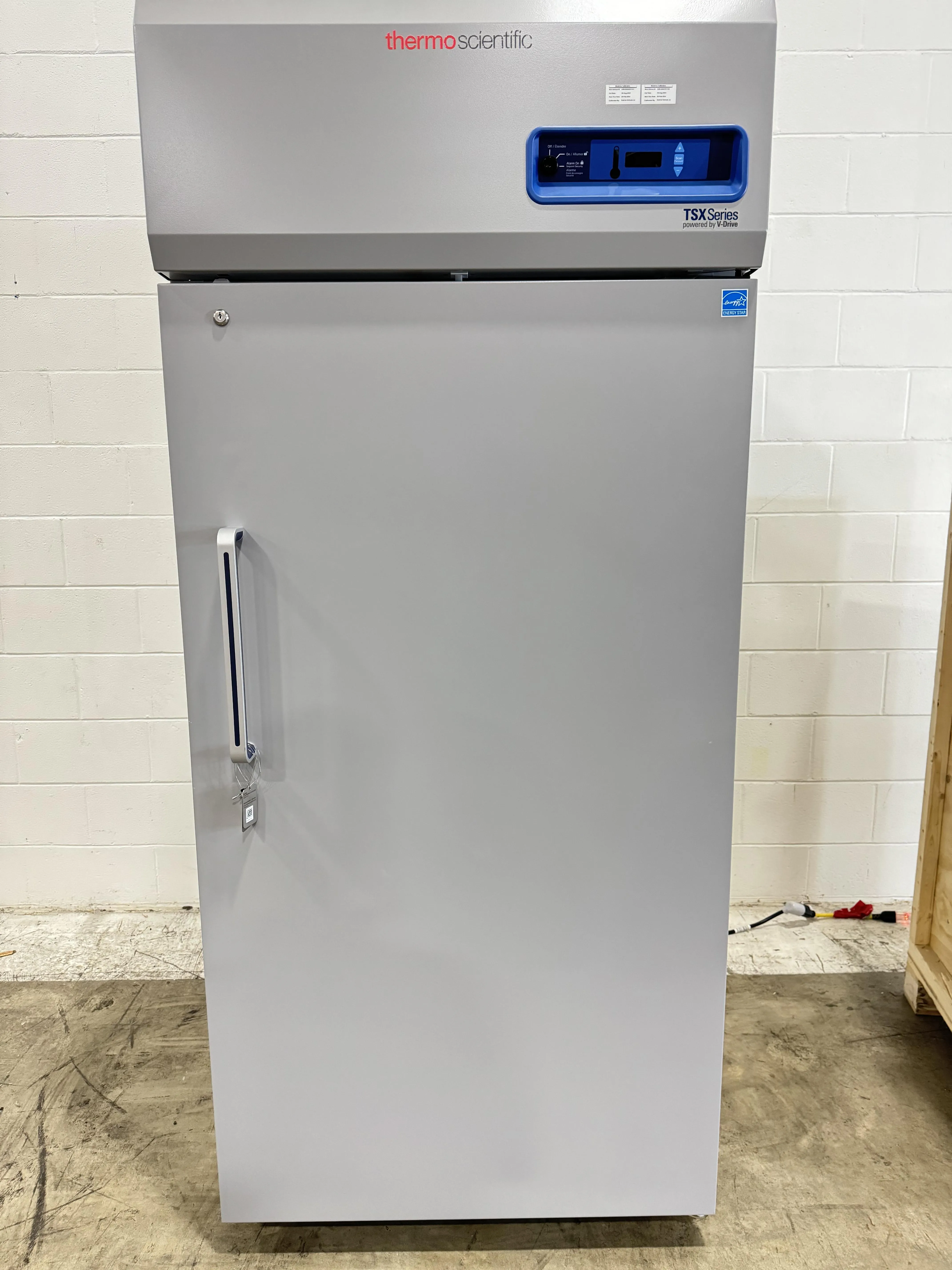 Thermo Scientific TSX3005SD High-Performance Lab Refrigerator