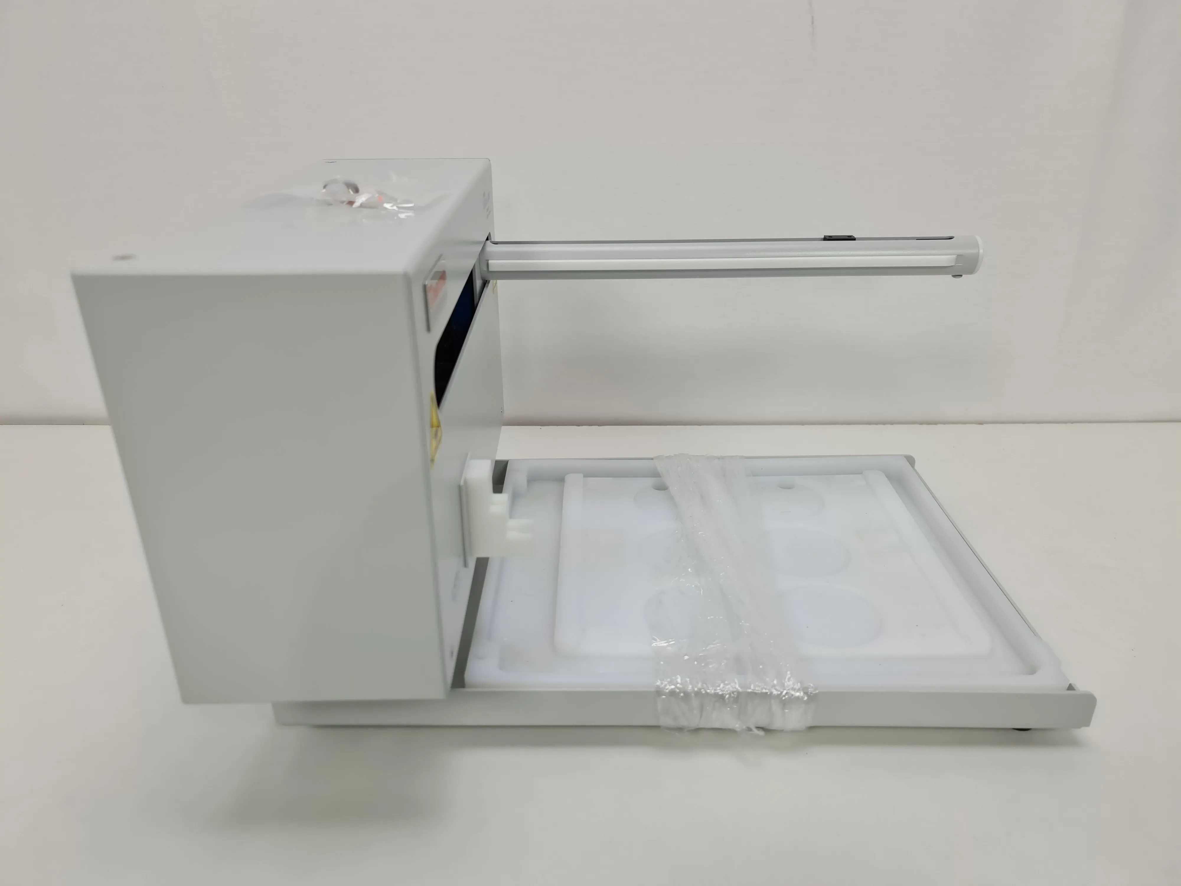 Thermo Scientific Dionex UltiMate 3000 Automated Fraction Collector AFC-3000