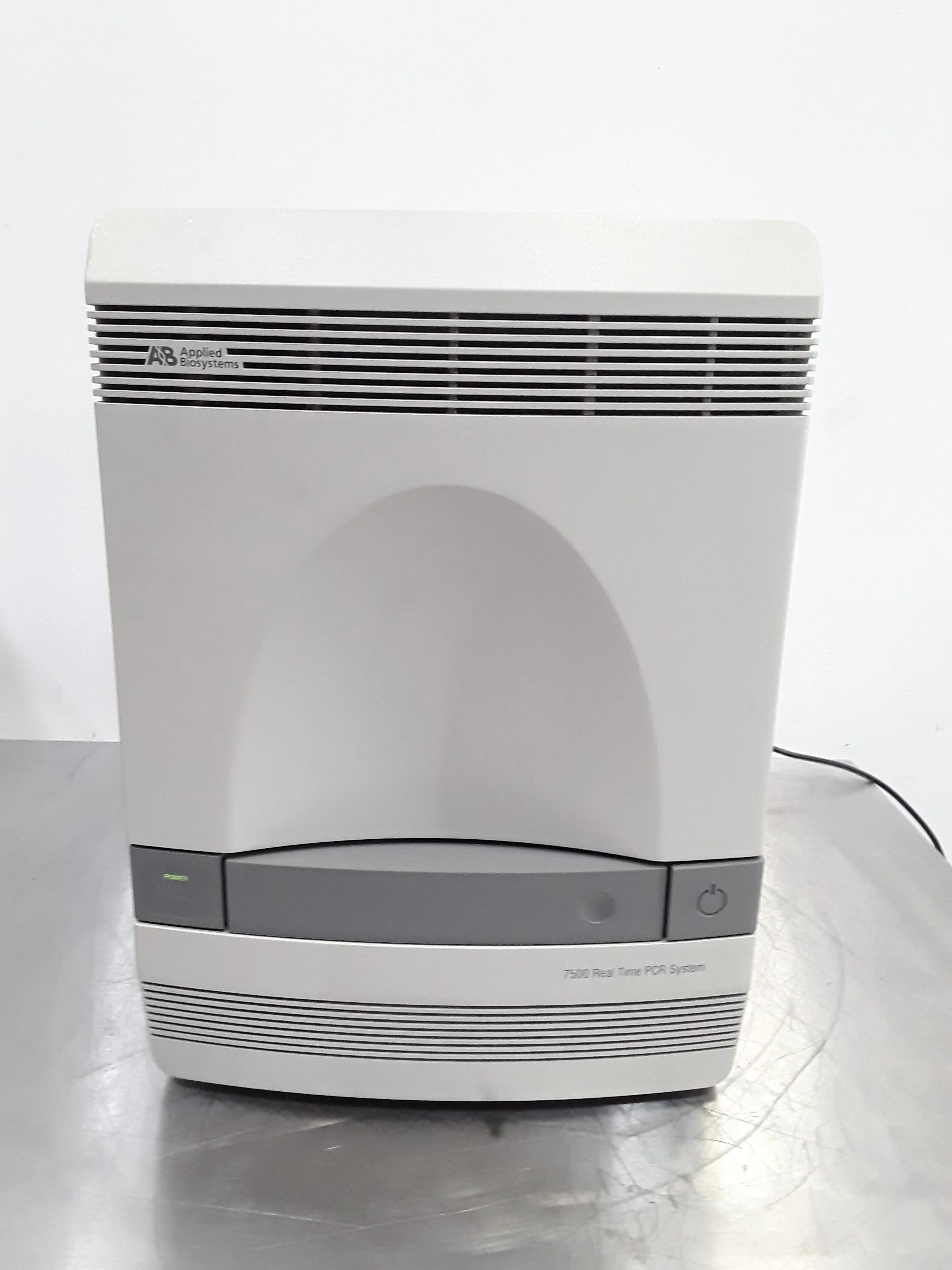 Applied Biosystems 7500 Real-Time PCR System Molecular Biology Lab Equipment