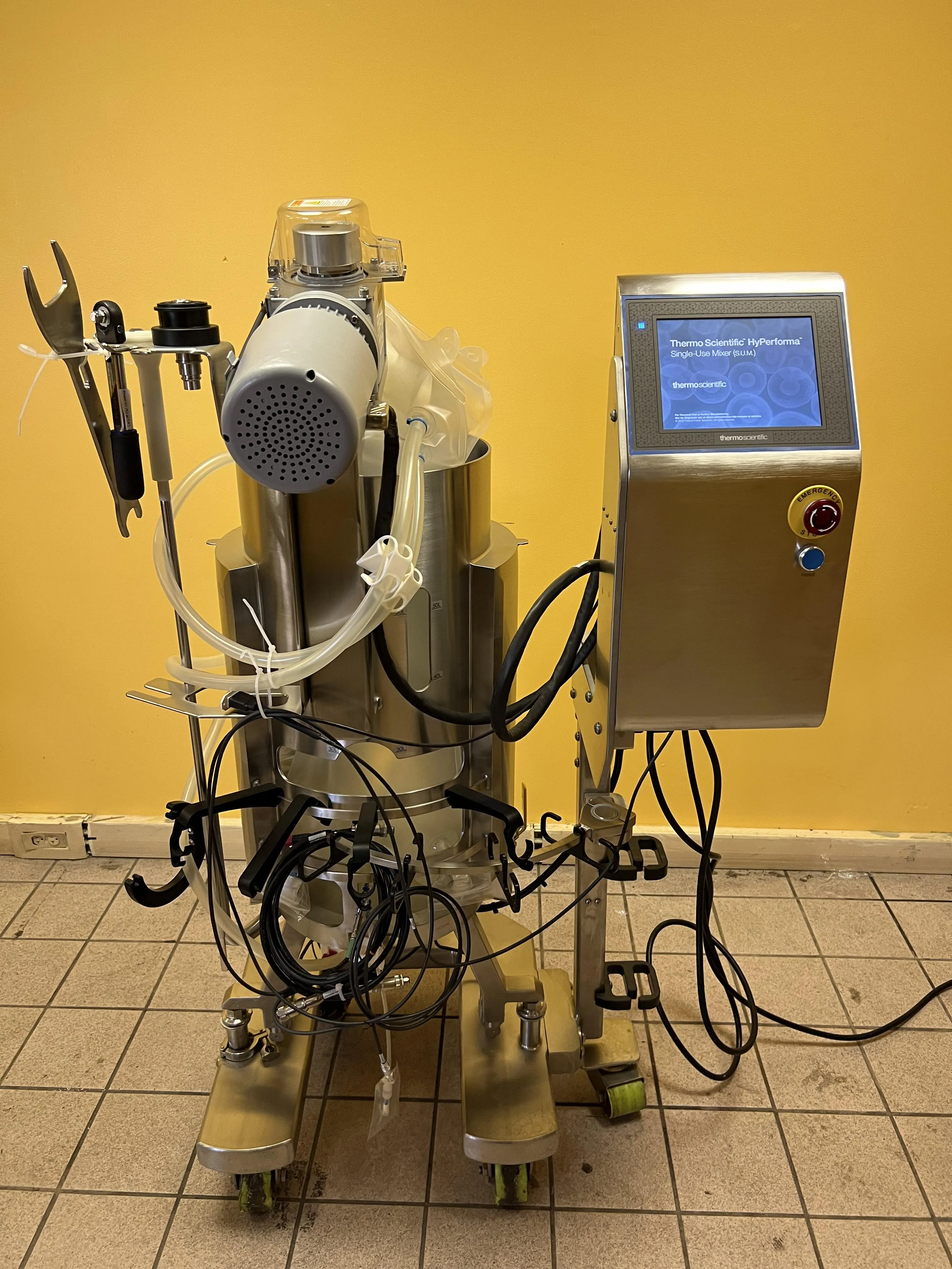 Thermo Fisher HyPerforma Single Use Mixer