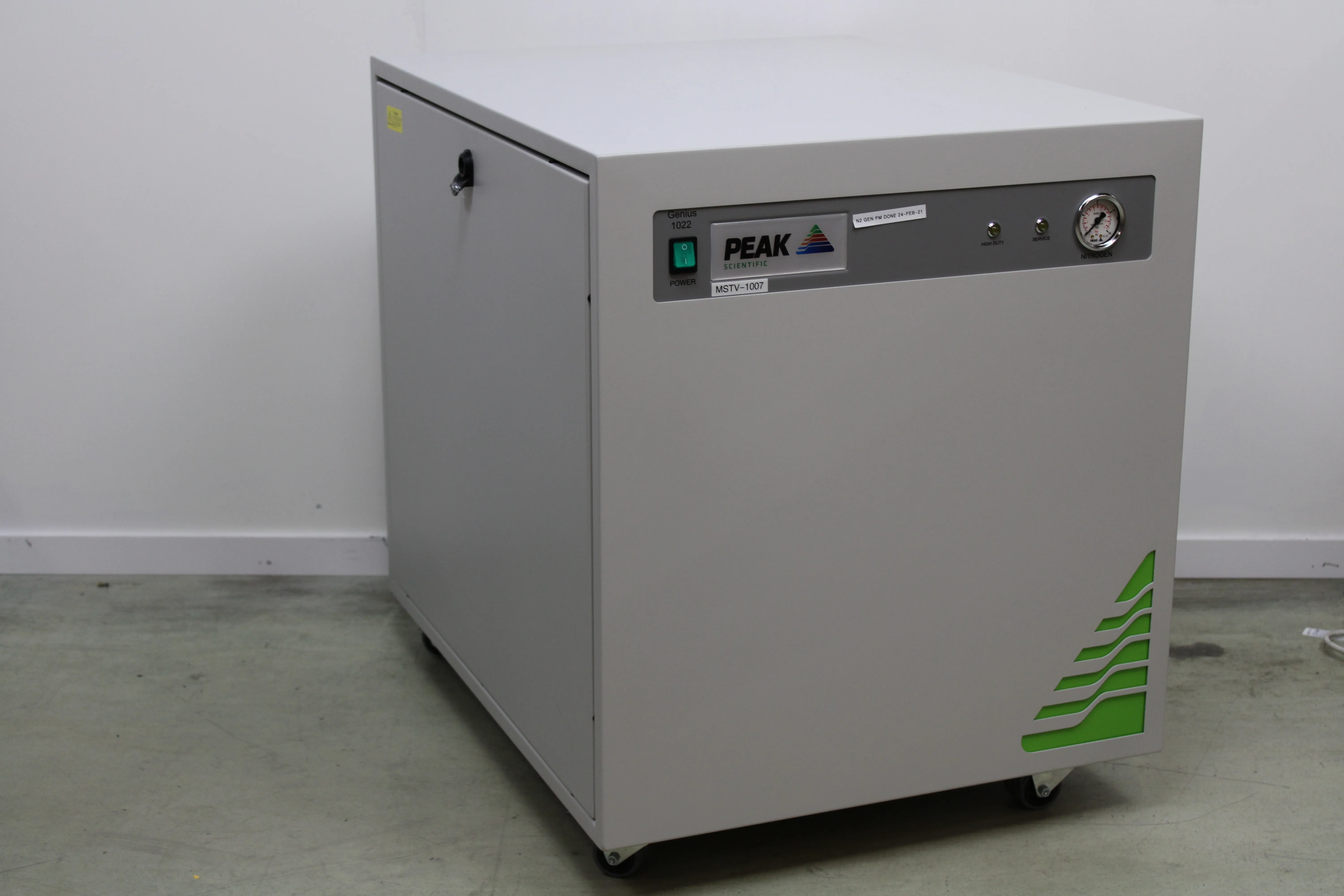 Peak Scientific Genius 1022 Nitrogen Generator for Thermo Fisher Scientific LC-MS/MS Applications