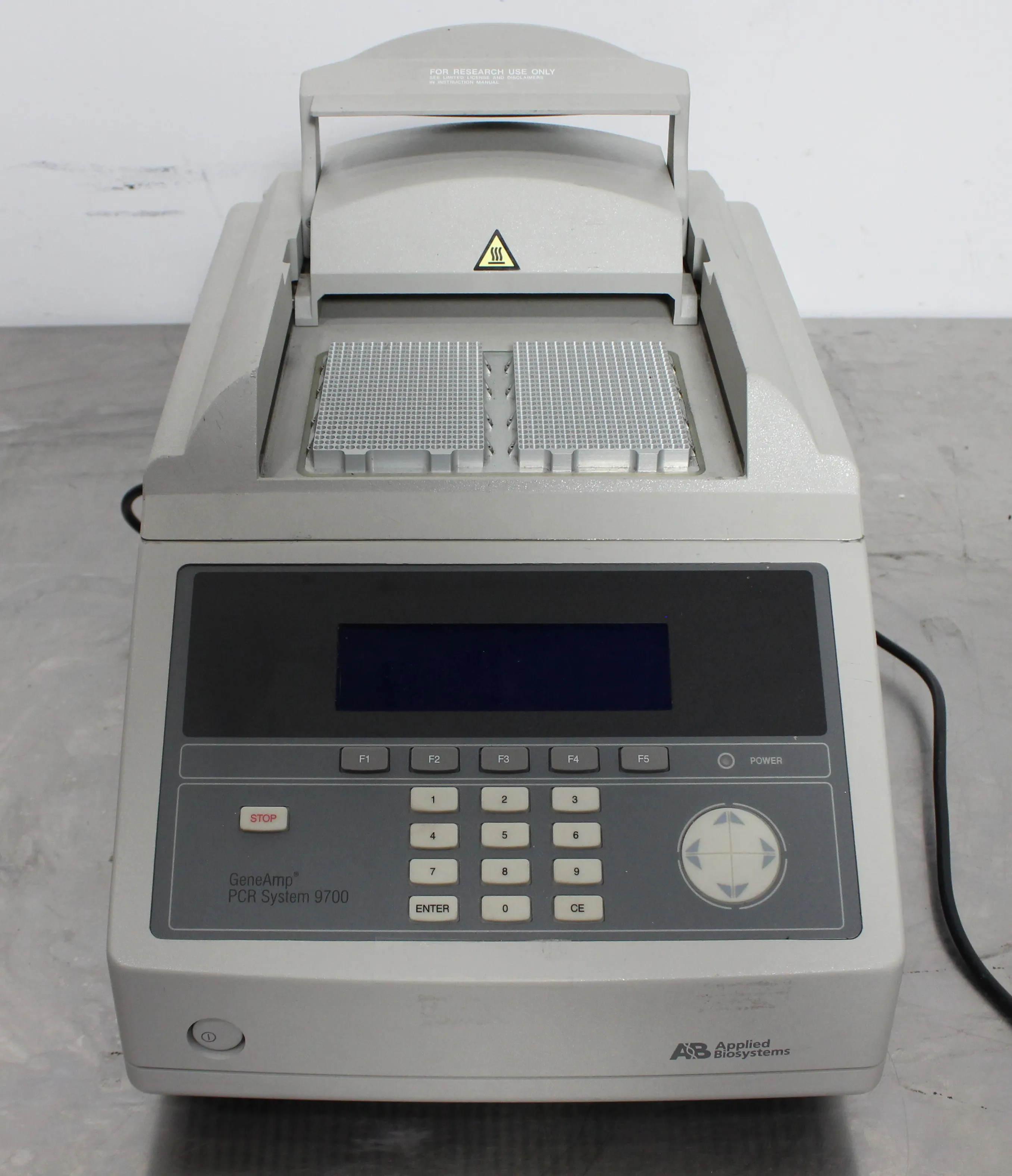 Applied Biosystems 9700 PCR Thermal Cycler N8050200