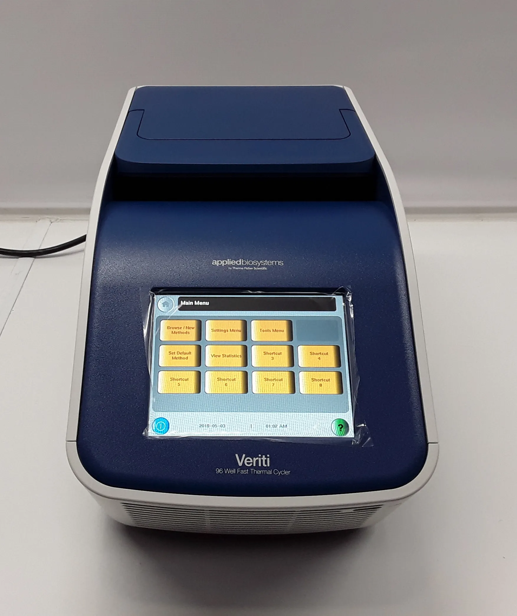 Applied Biosystems Veriti 96-Well Fast Thermal Cycler