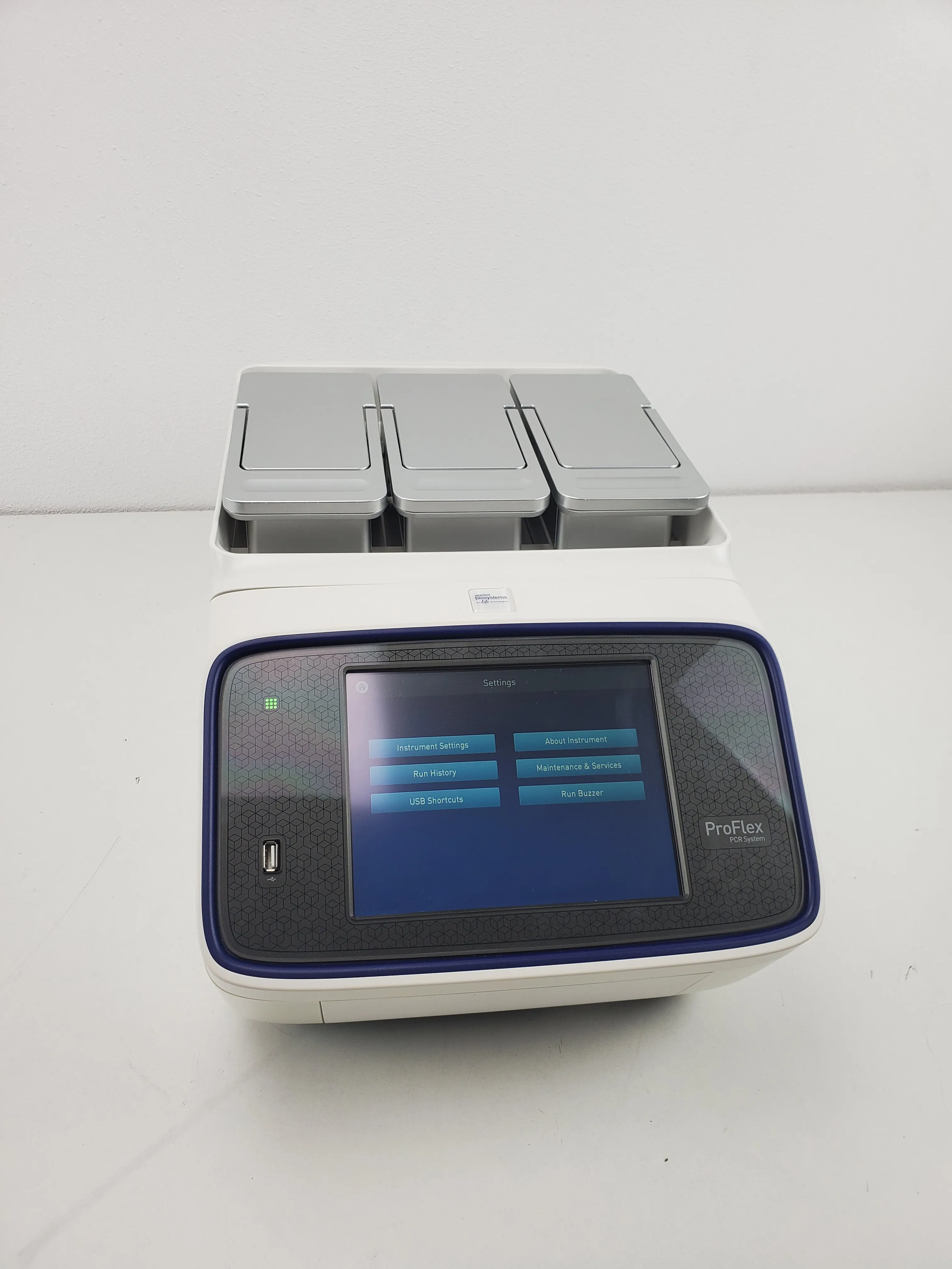 Applied Biosystems ProFlex 3x 32-Well Sample Block PCR System Model 4483636