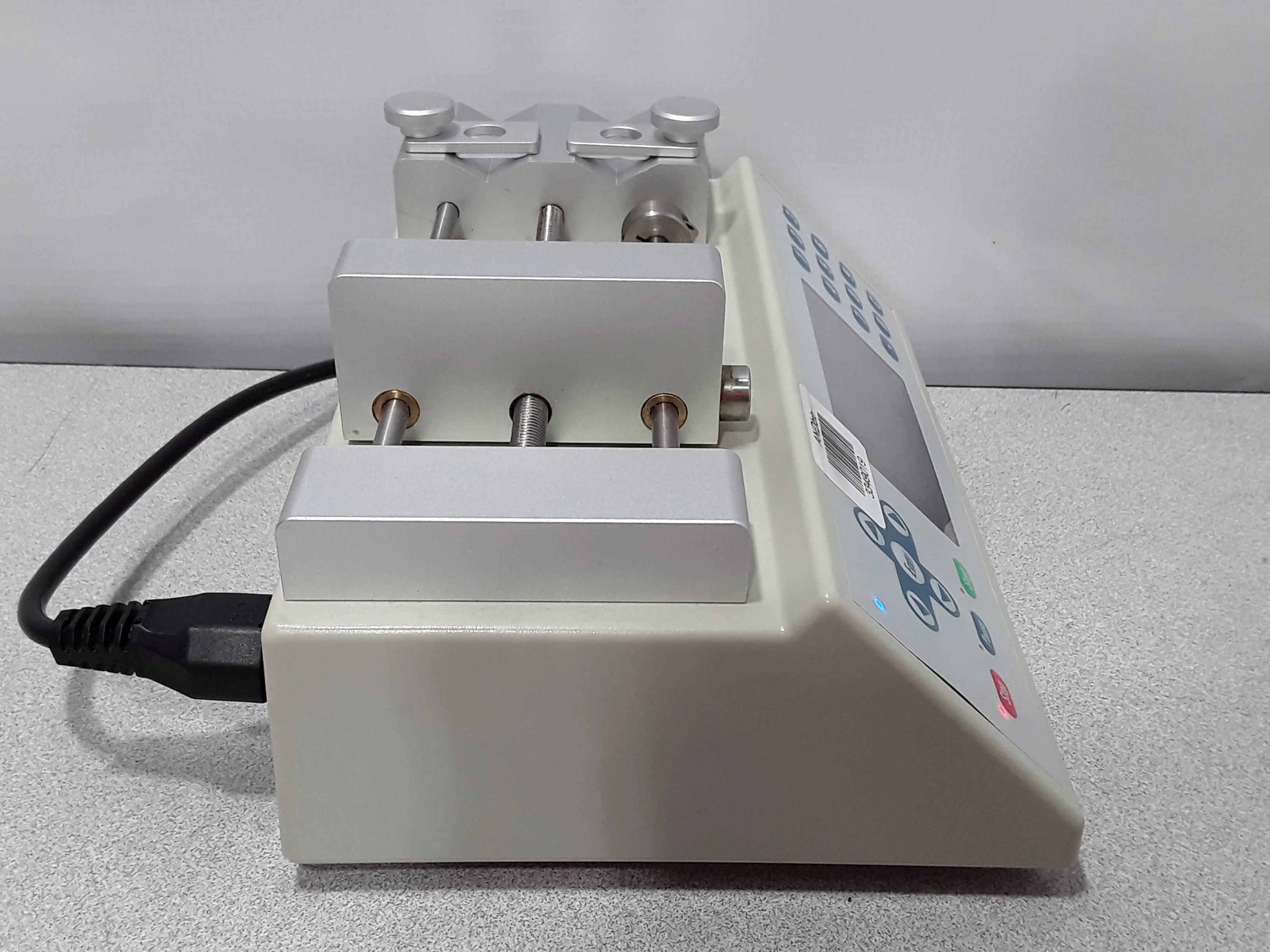 Chemyx & Rheodyne Fusion 101 Syringe Pump & MXT Valve 715-000 with Mounting Bracket