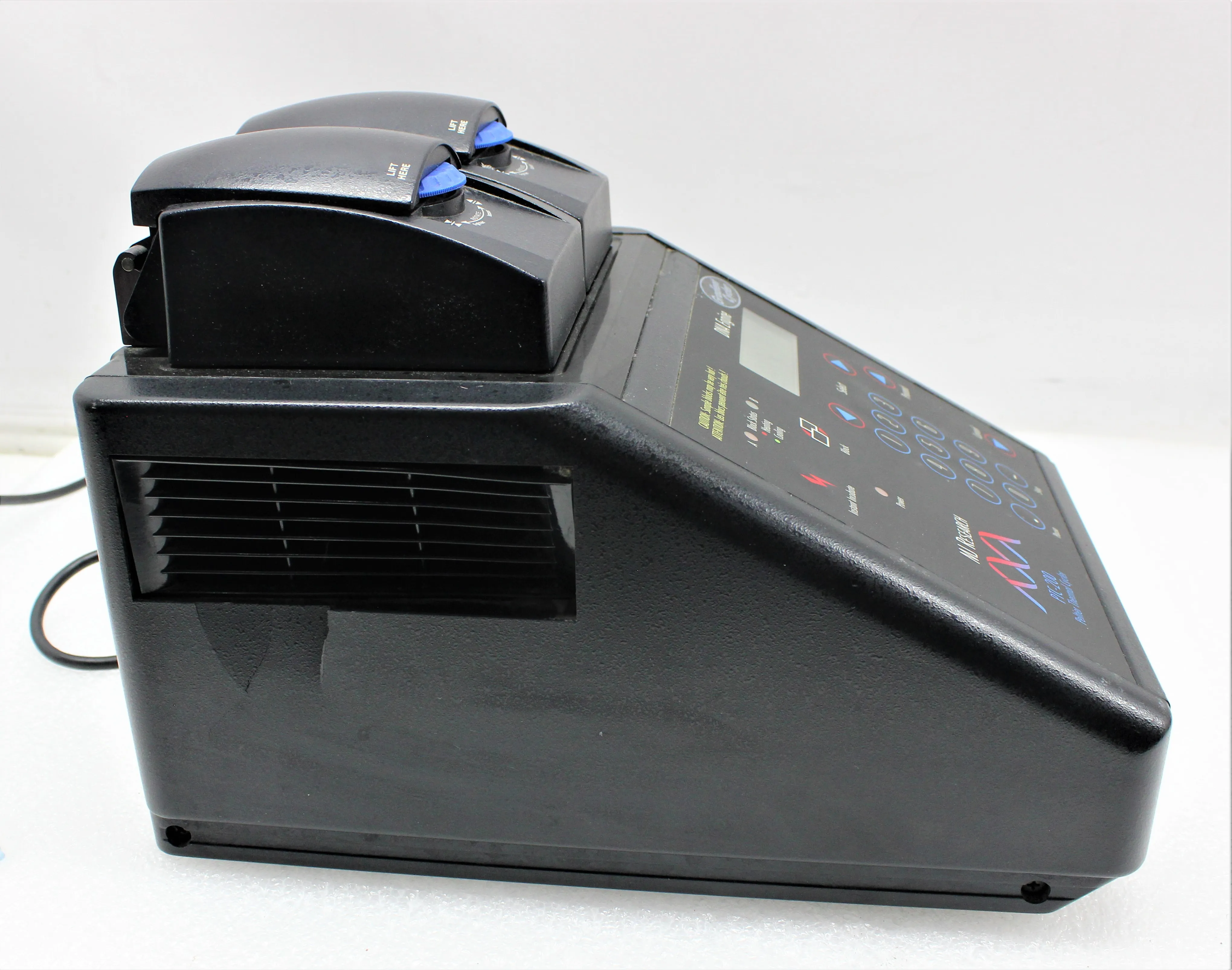 MJ Research PTC-200 PCR Thermal Cycler