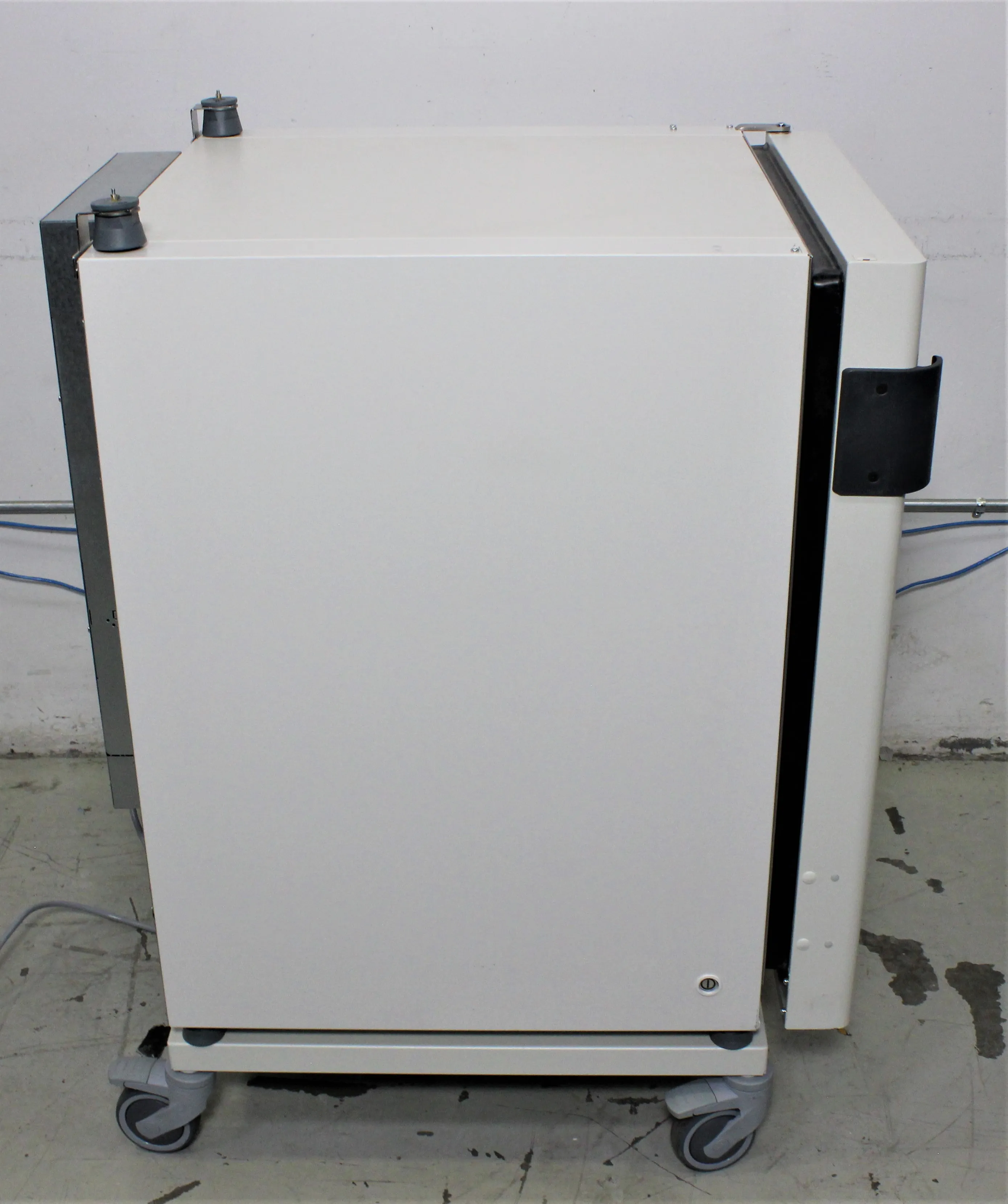 Thermo Scientific Heracell VIOS CO2 Incubator - VIOS 160i