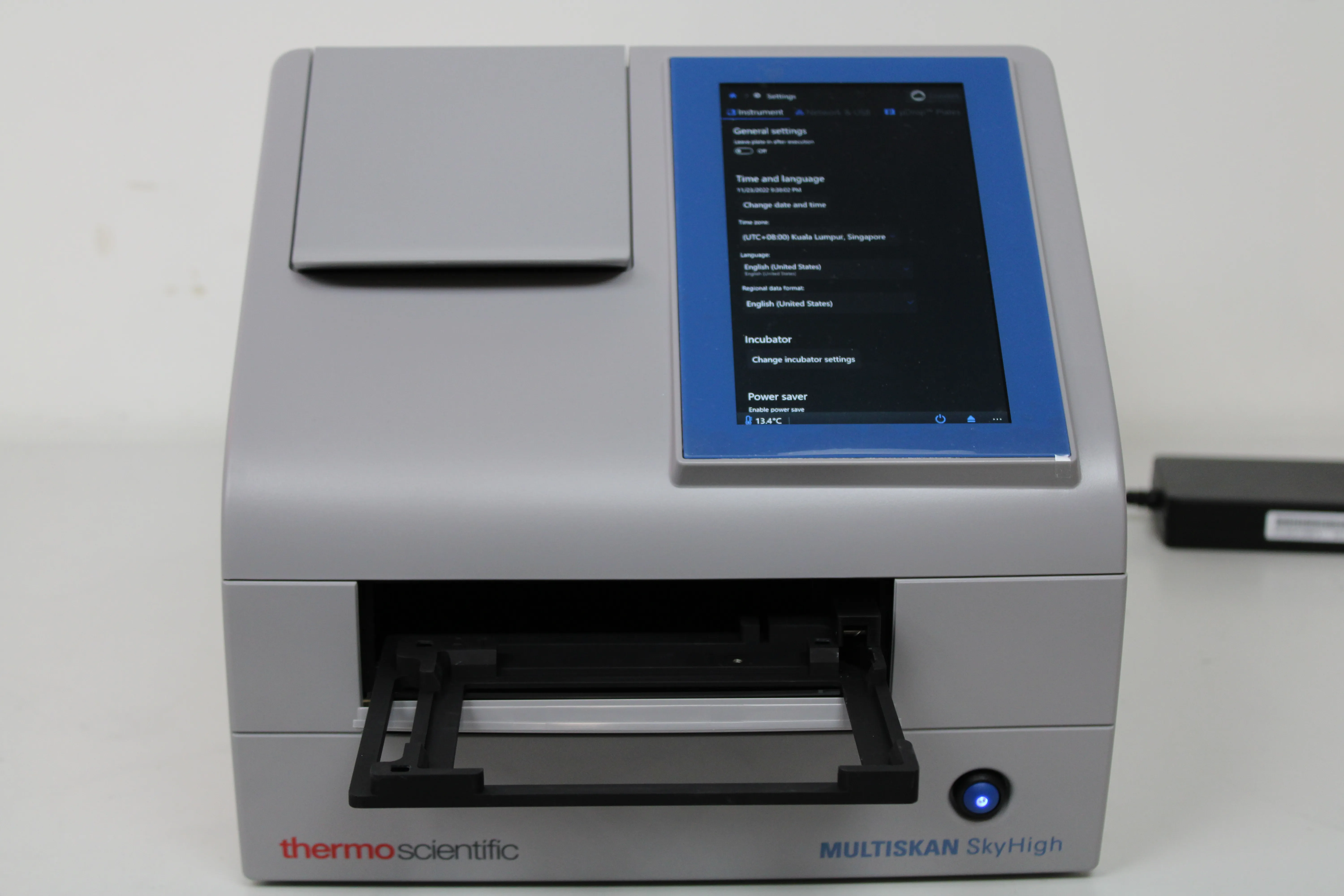 Thermo Scientific Multiskan SkyHigh Microplate Spectrophotometer