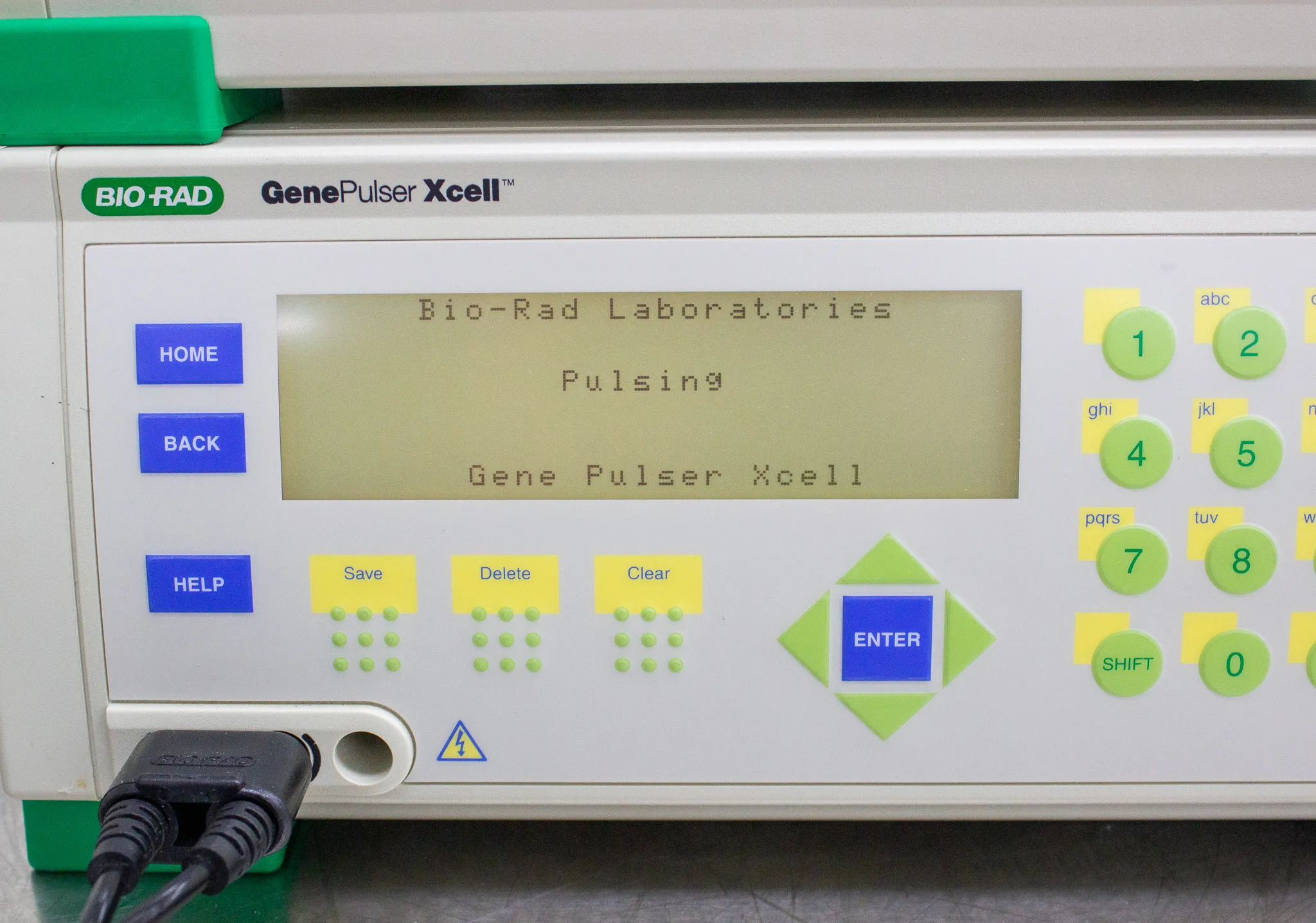 BIO-RAD Gene Pulser Xcell Eukaryotic Electroporation System 1652661