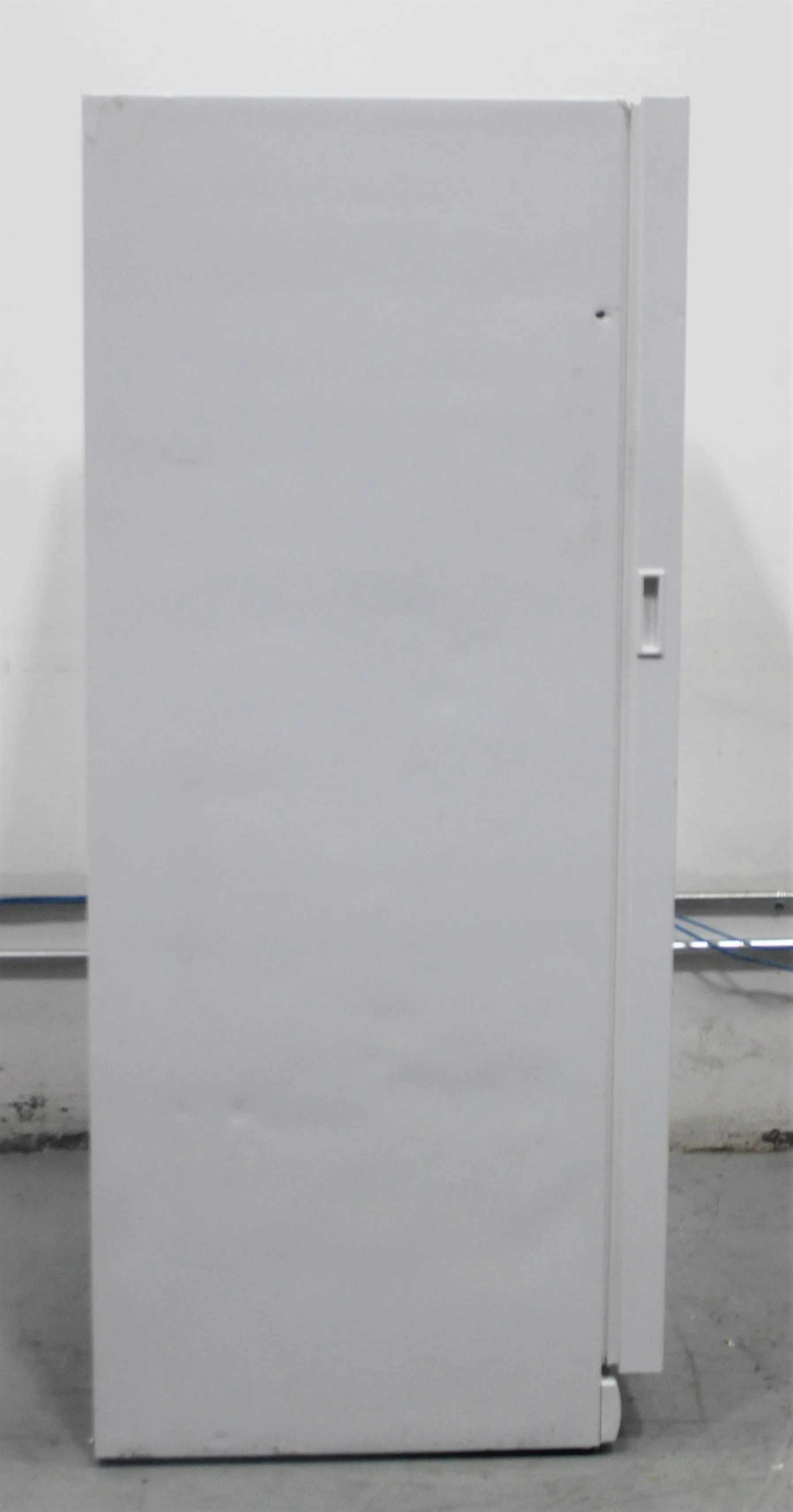 Kenmore 253.21742511 Upright Freezer 17.3 cu. ft., Class 2, Seller Refurbished