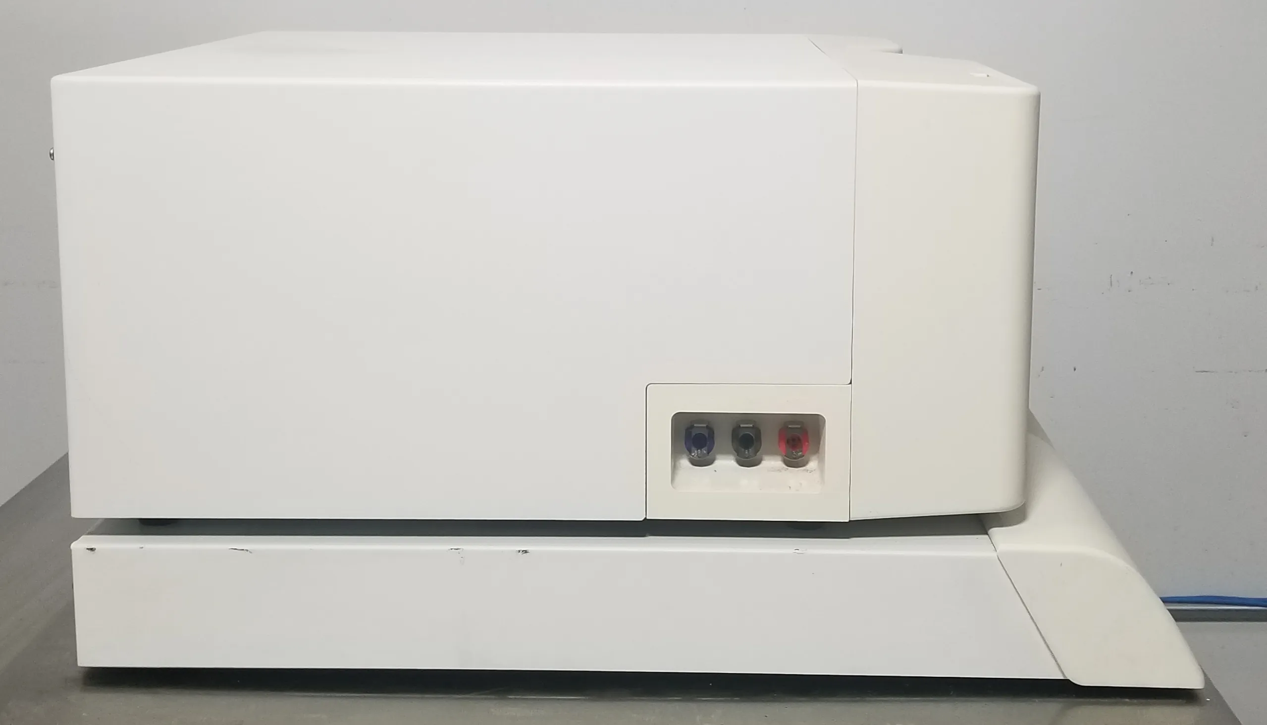 Luminex 100 Cell Based Assay Analyzer Analytical Equipment