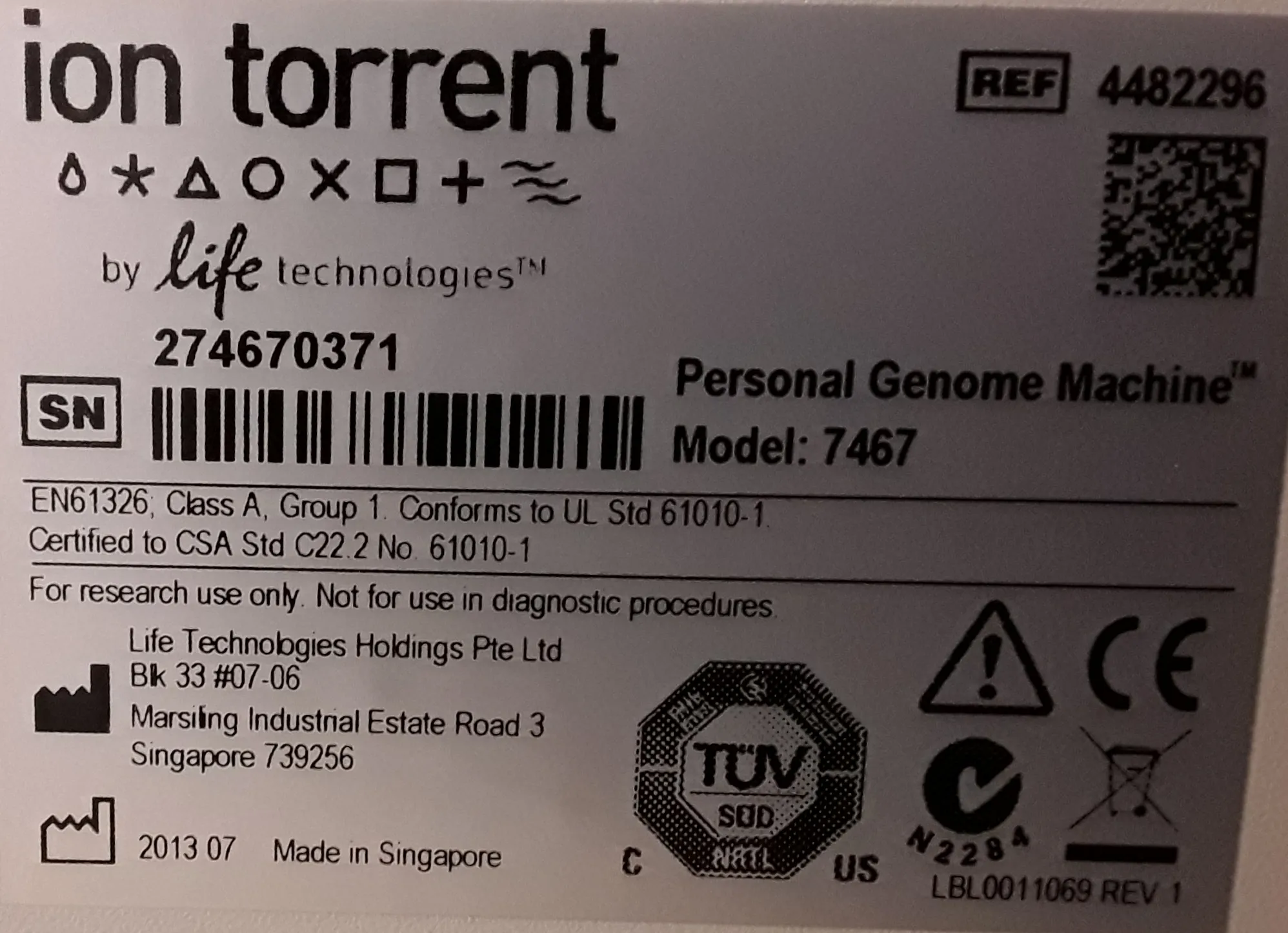 Ion Torrent Personal Genome Machine Model  7467 DNA Sequencer