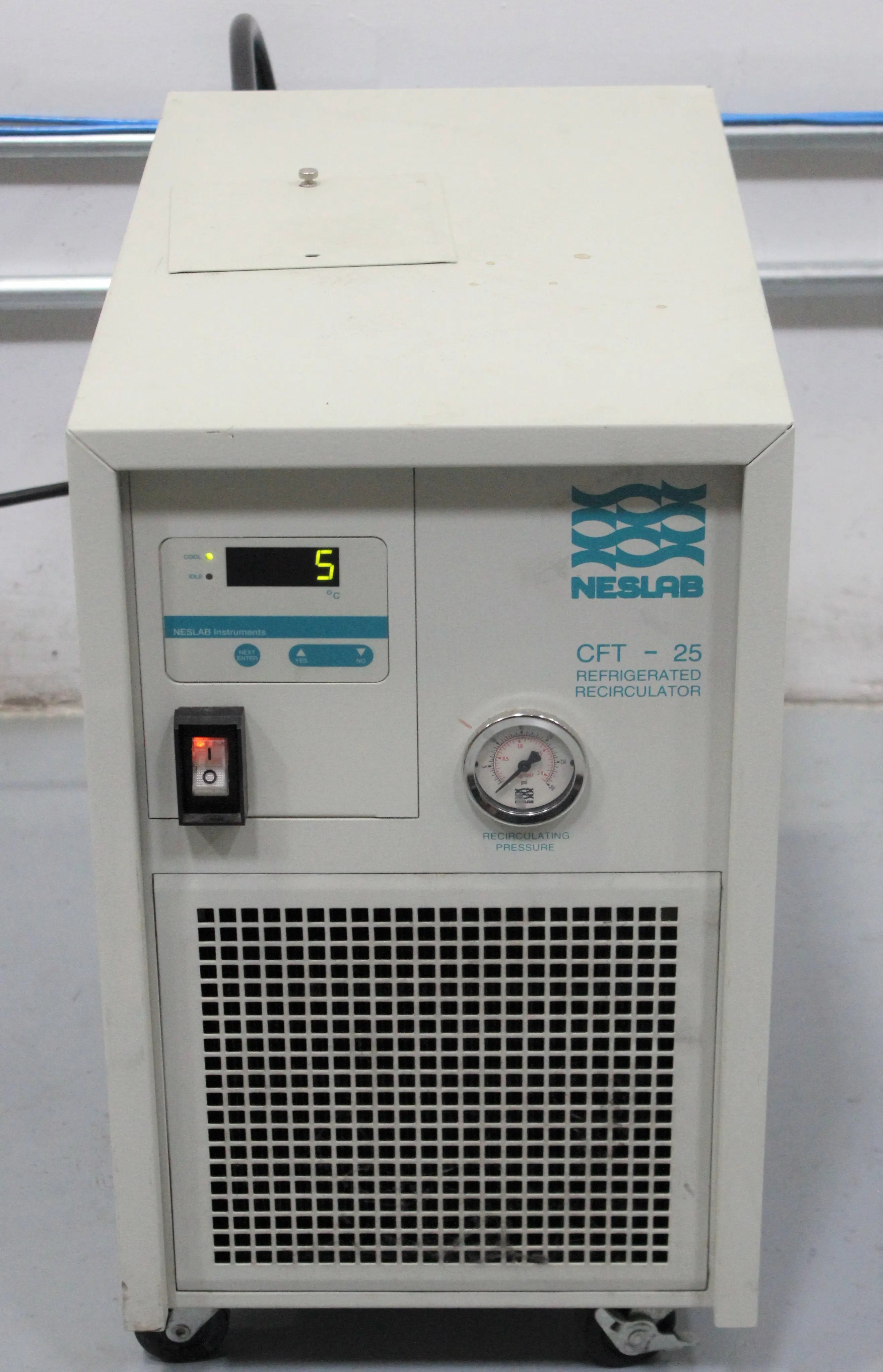 Neslab CFT-25 Circulating Chiller