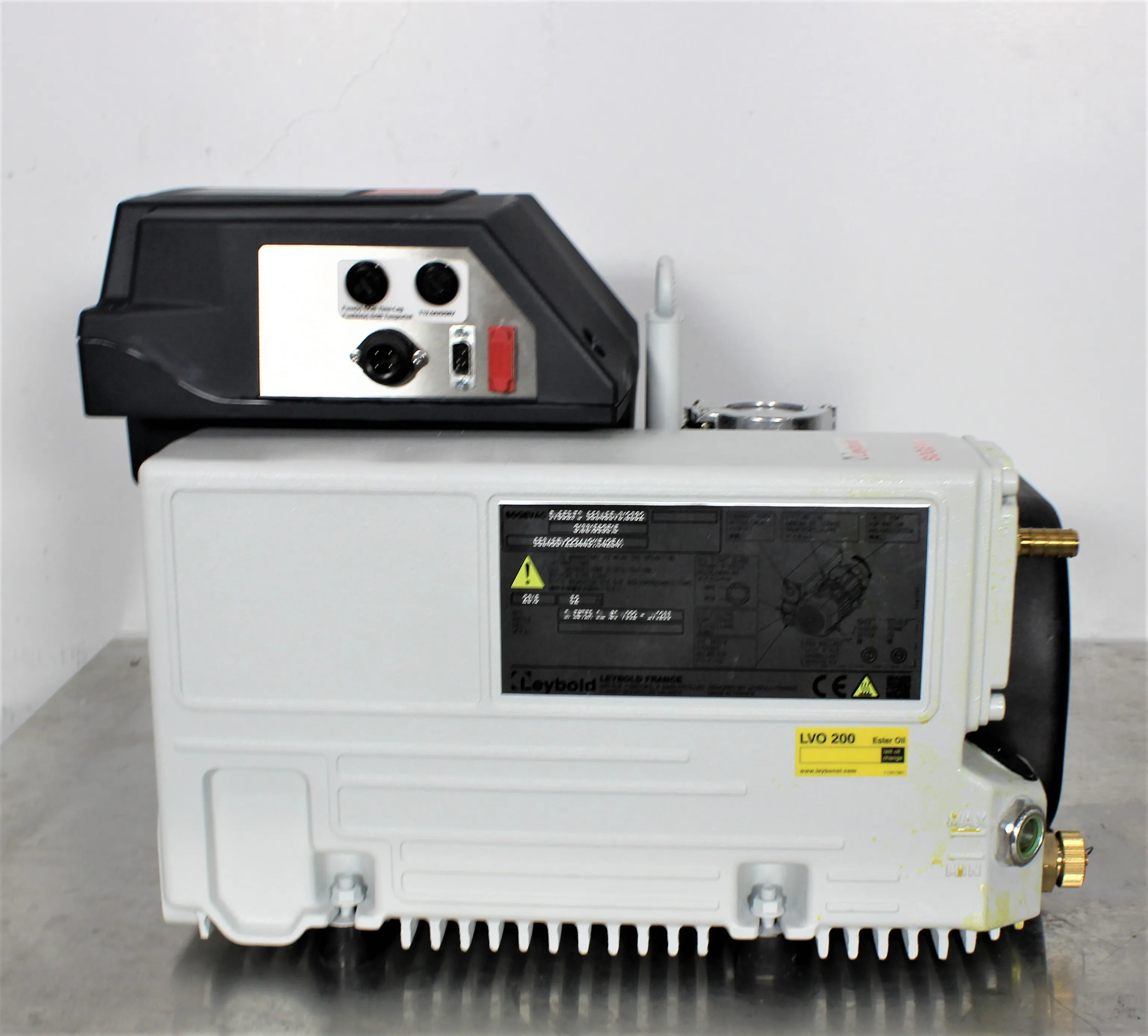 Leybold Sogevac SV65 BI FC Vacuum Pump