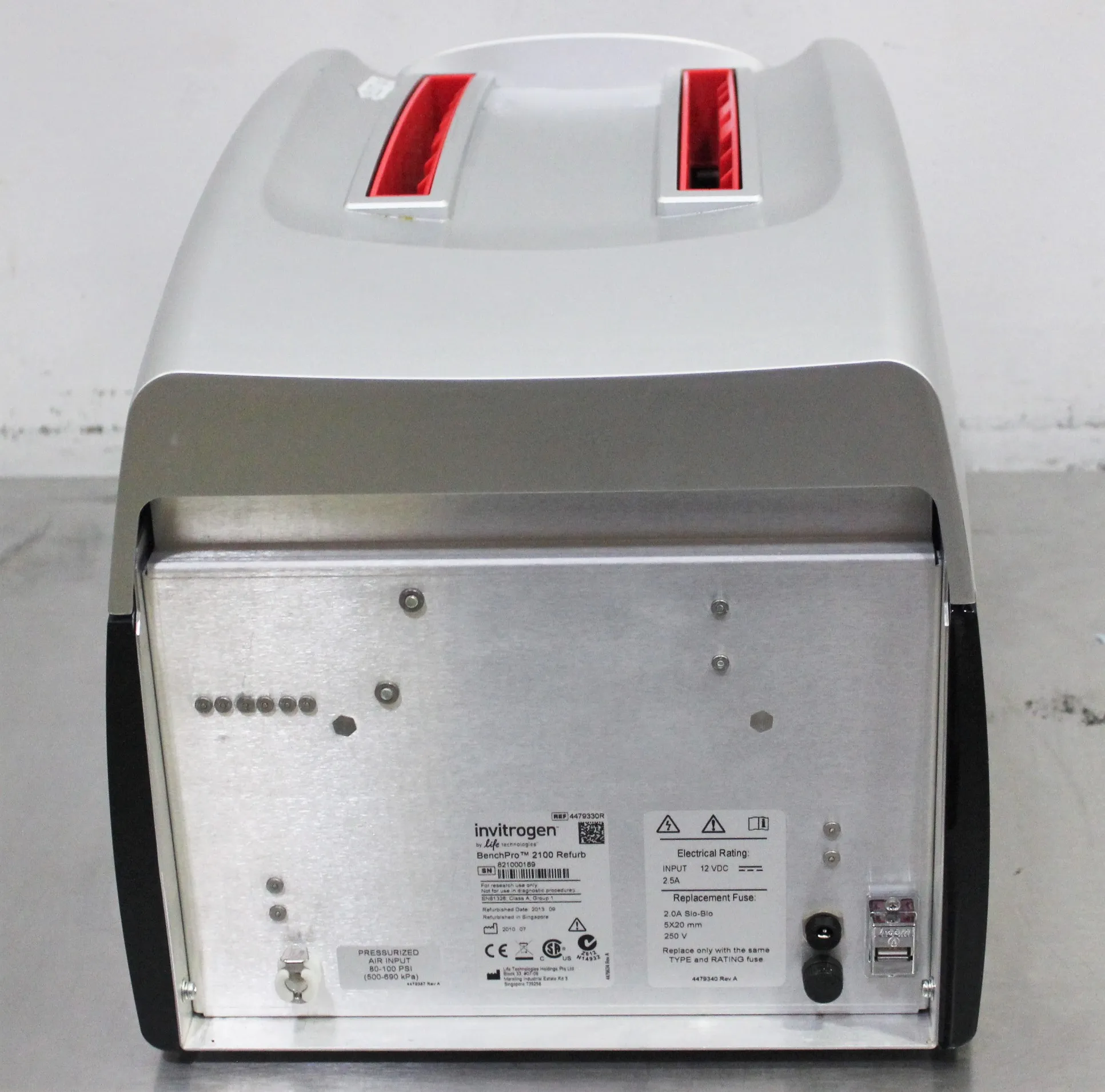 Invitrogen BenchPro 2100 DNA Purification System