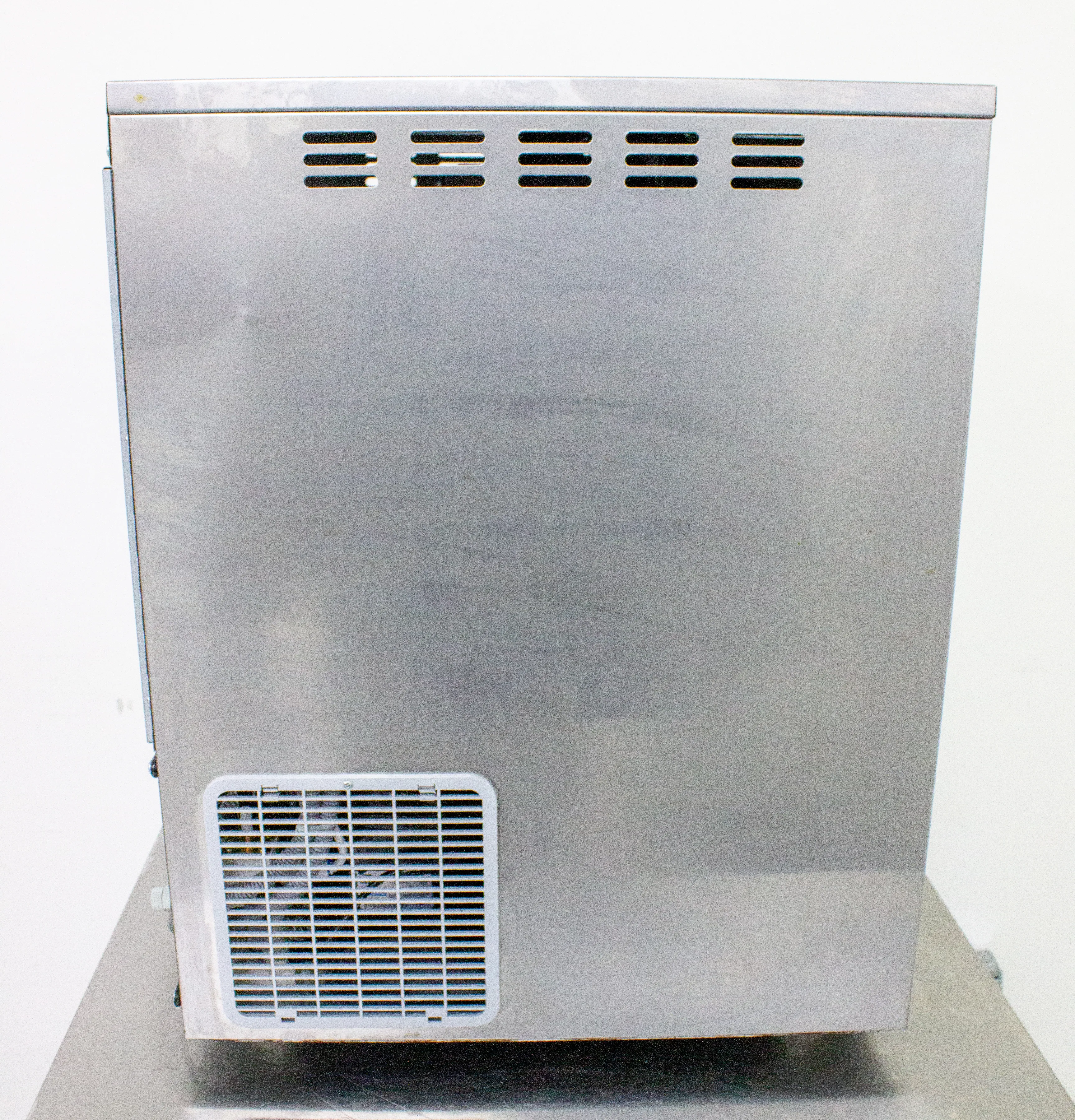 SPT Automatic Flake Ice Maker Model SZB-40 (Storage)