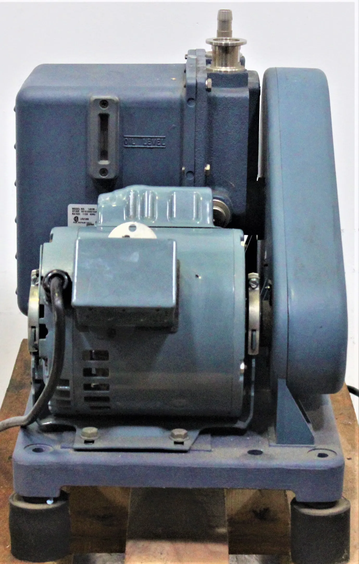 Welch 1405B DUOSEAL Vacuum Pump