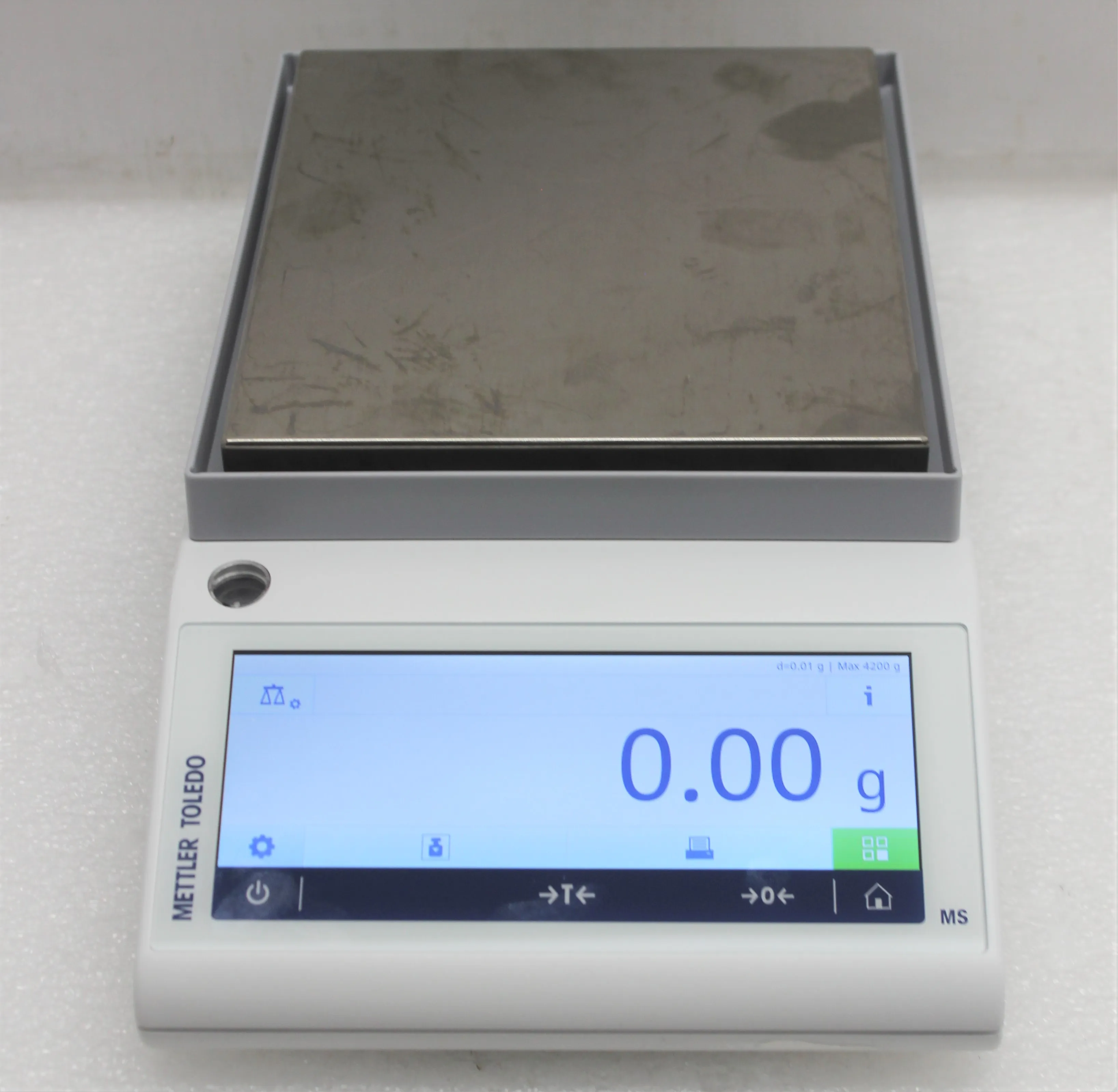 Mettler-Toledo MS4002TS/00 Analytical Balance 4200g Cap with HCD Display