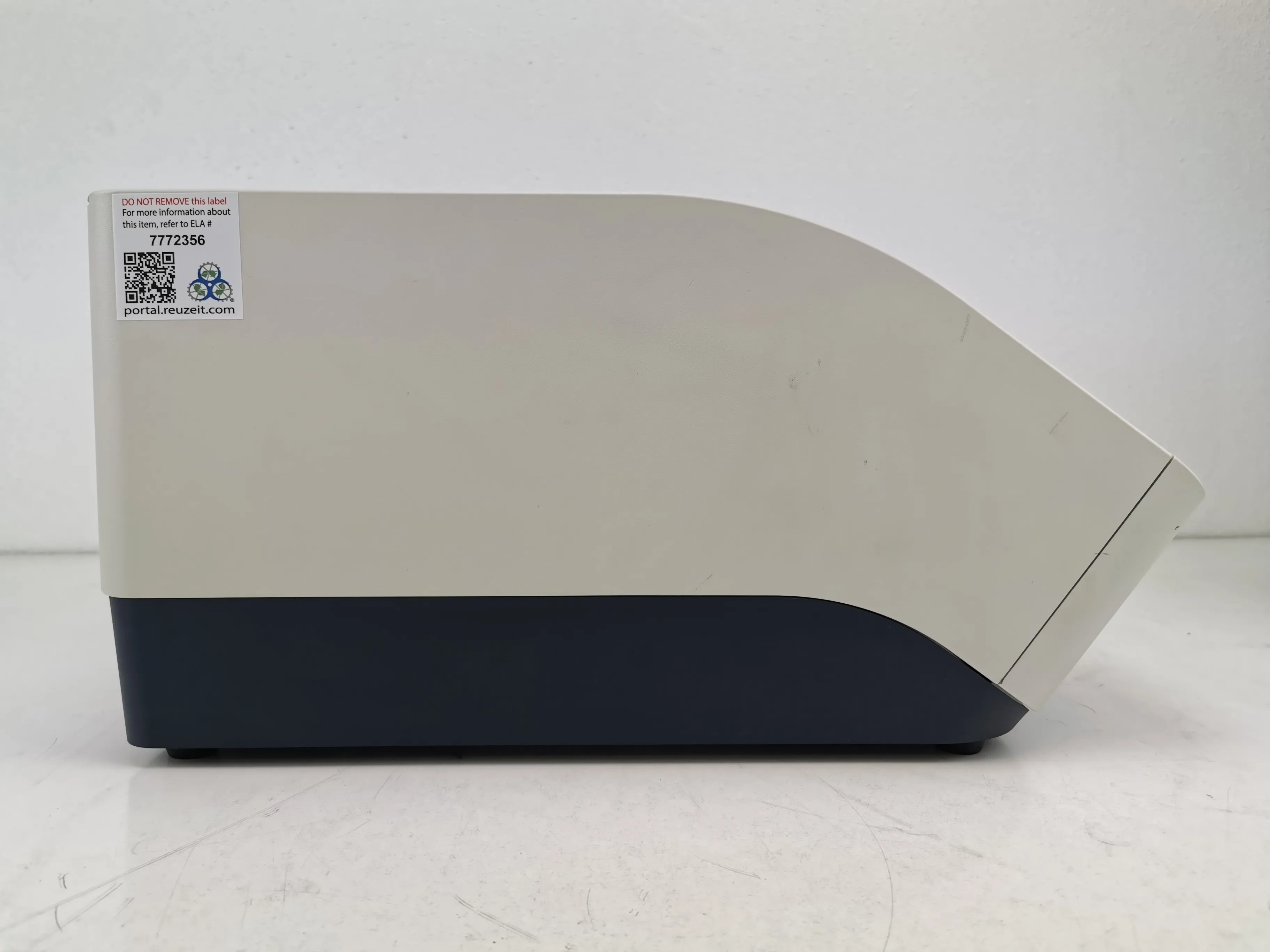 Used Applied Biosystems Veriti 96-Well Fast Thermal Cycler #9901