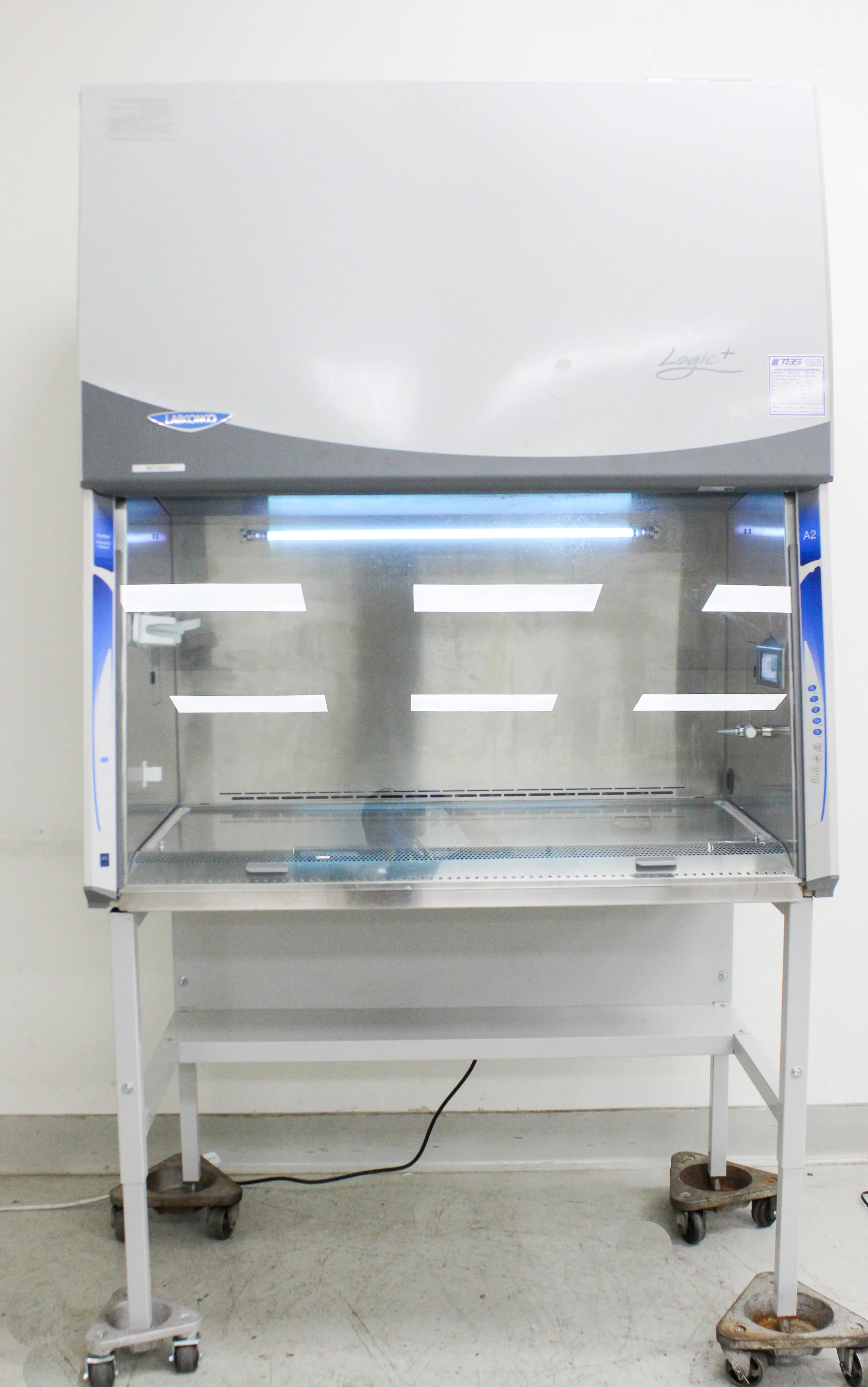 Labconco Purifier Logic+ Class II, Type A2 Biosafety Cabinet Cat# 302481101