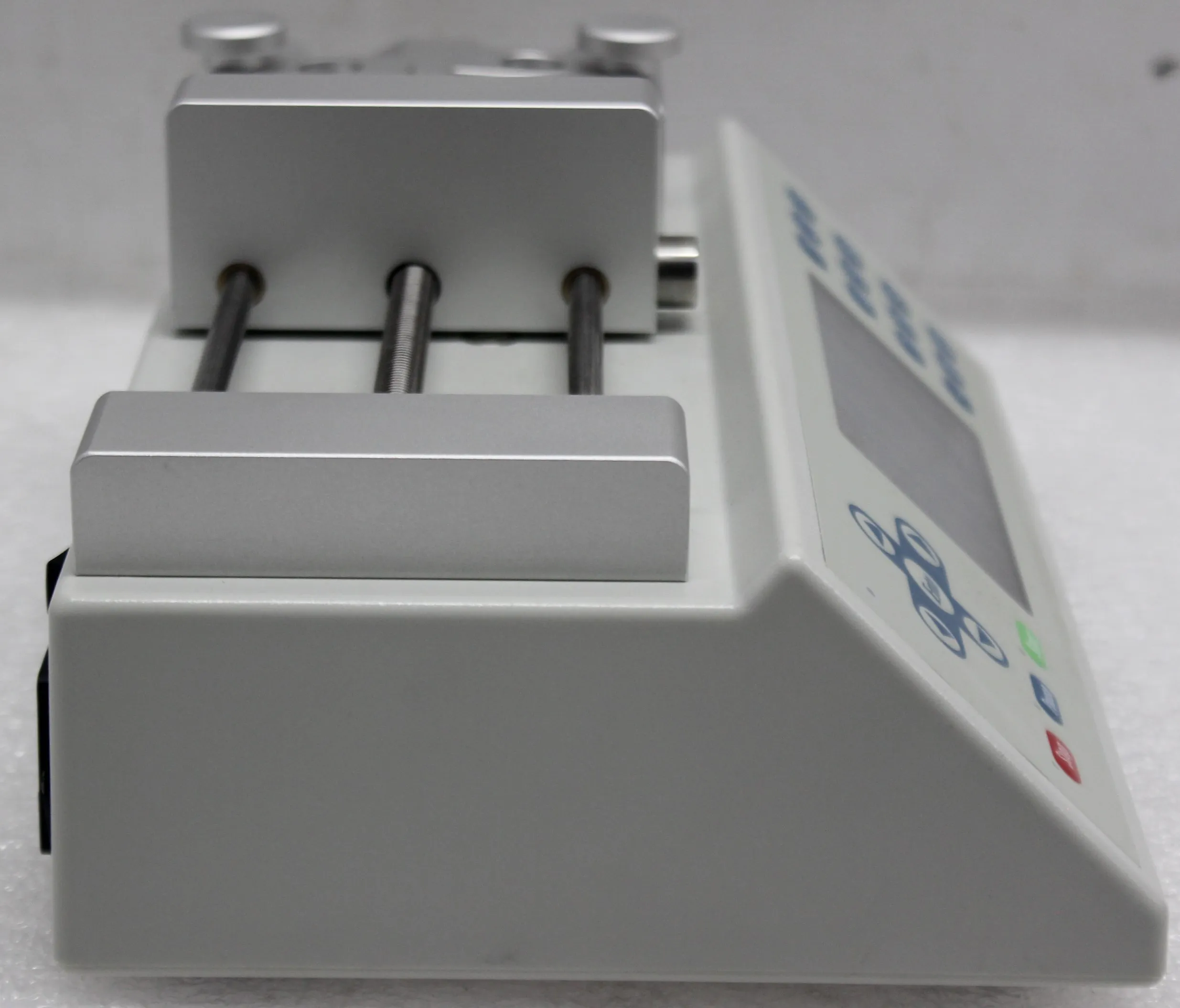 Chemyx F100TUC Syringe Pump with RS232 and USB Connectivity