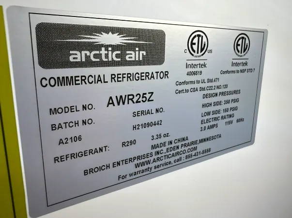 Arctic Air AWR25 25 cu. ft. Single Door Reach In Refrigerator