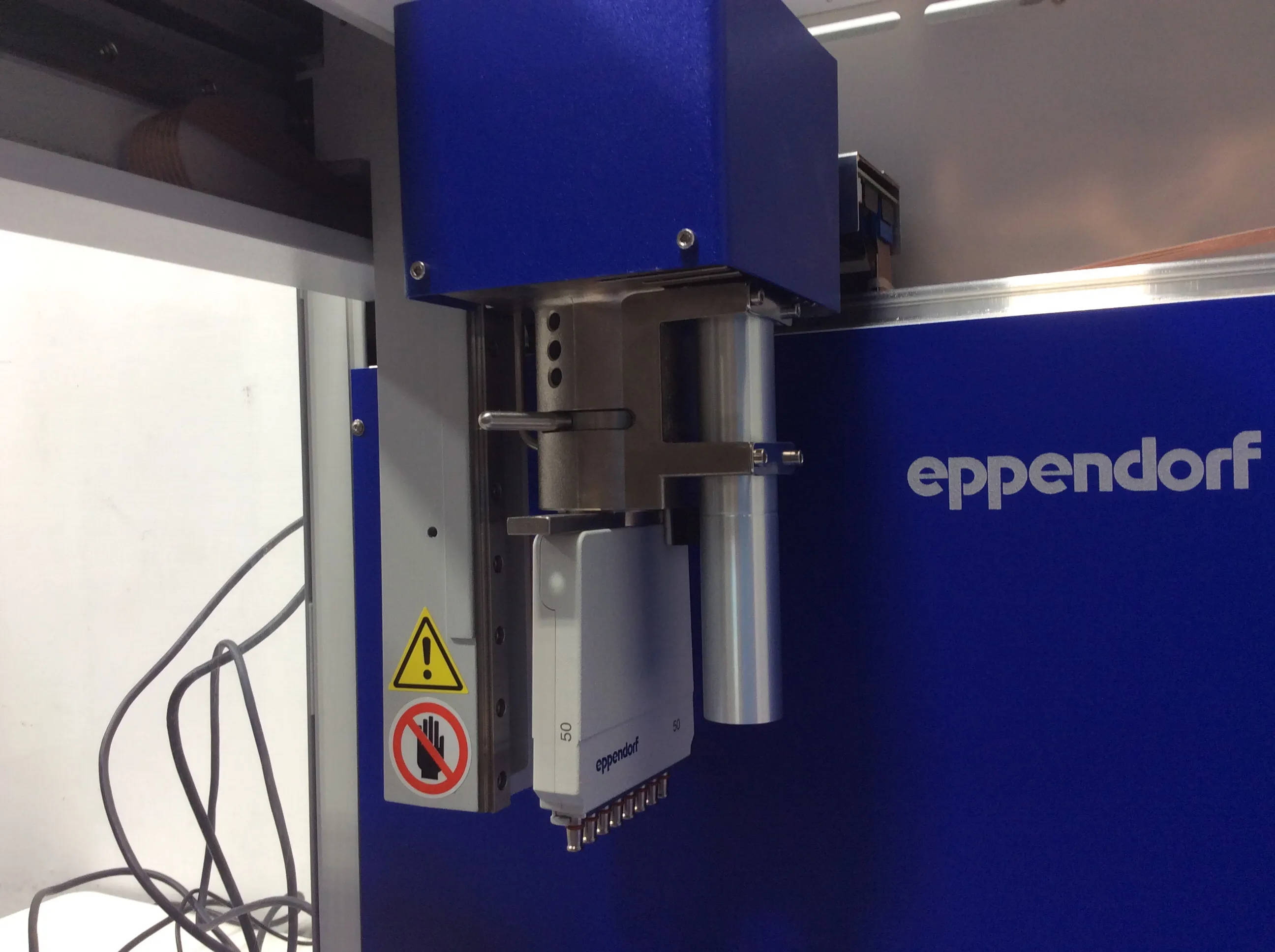 Eppendorf epMotion 5070 Automated Pipetting System