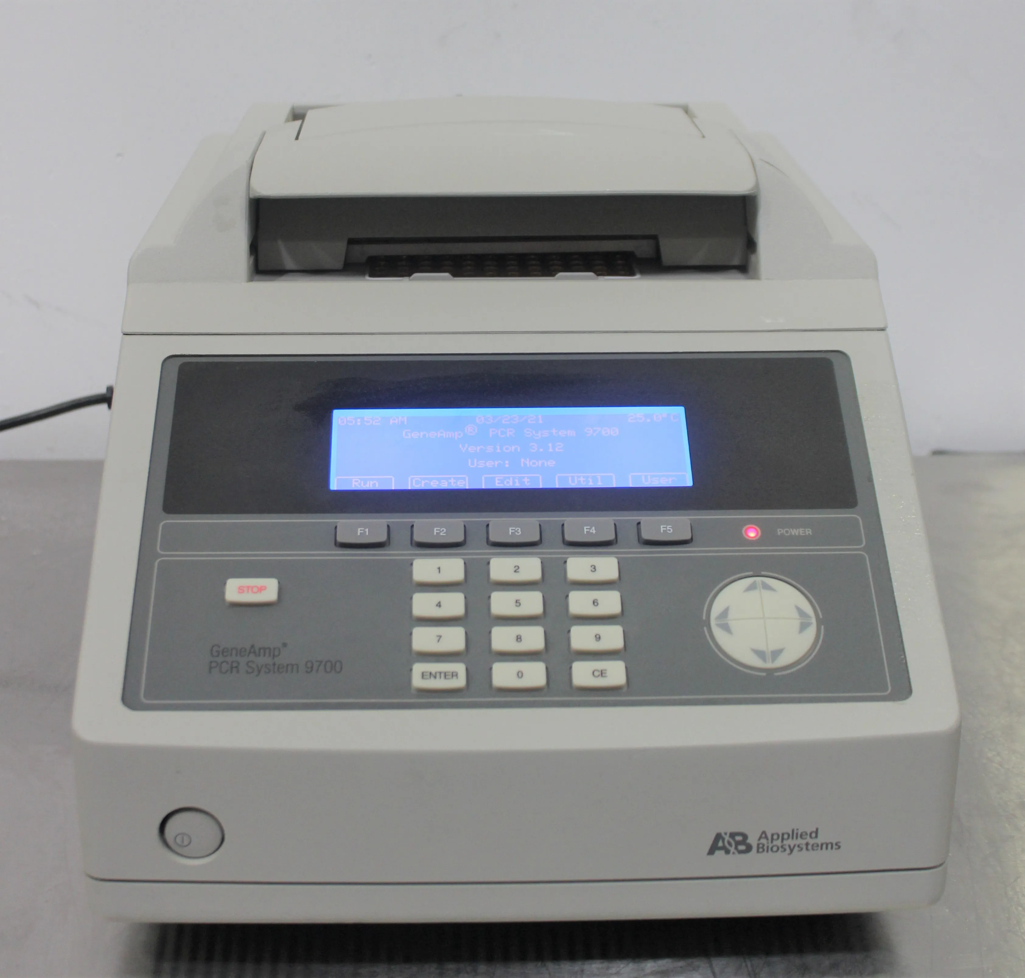 Applied Biosystems 9700 N8050200 PCR Thermal Cycler with 30-Day Warranty