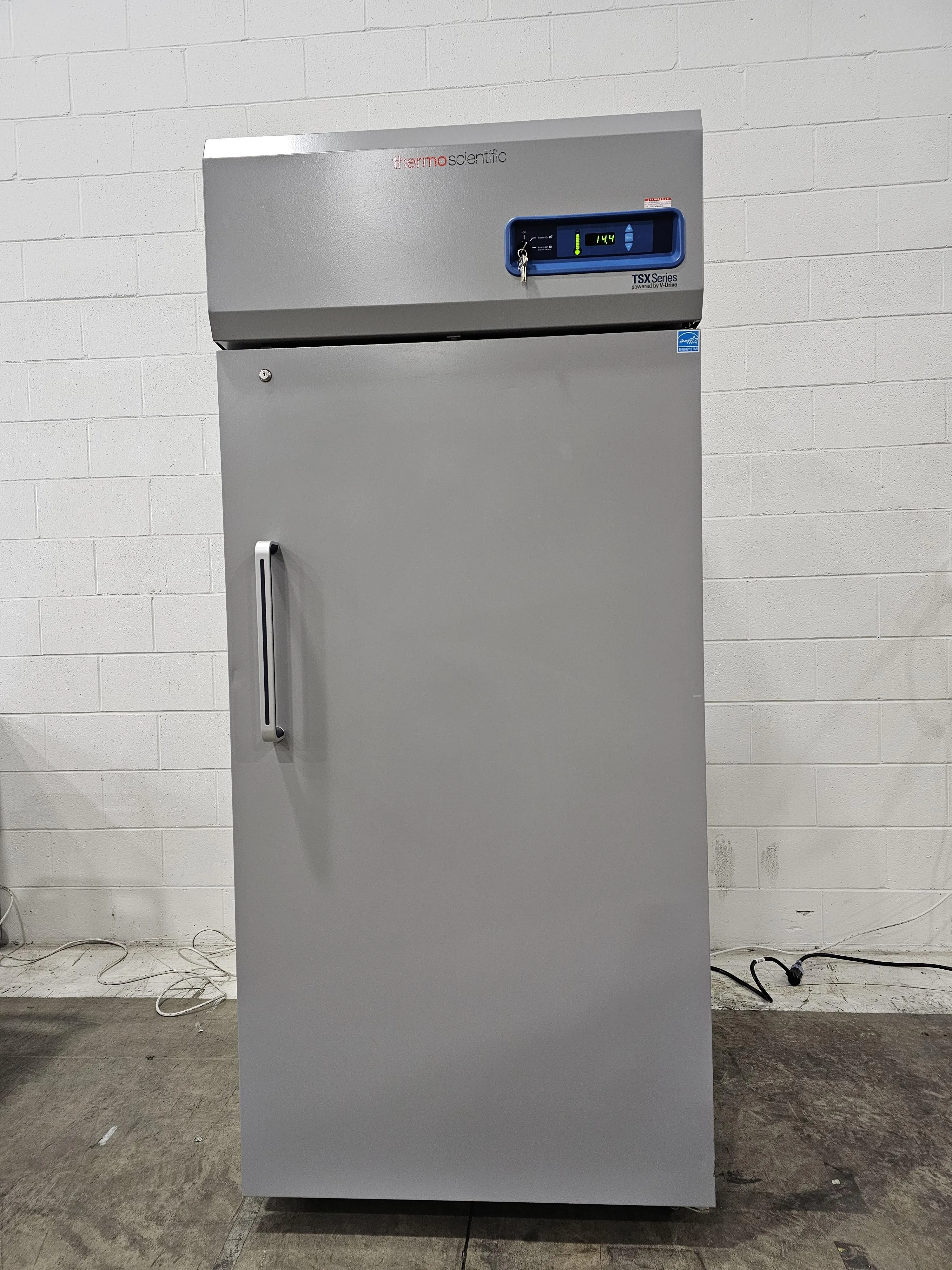 Thermo Scientific TSX Series High-Performance -20C Freezer TSX3020FD