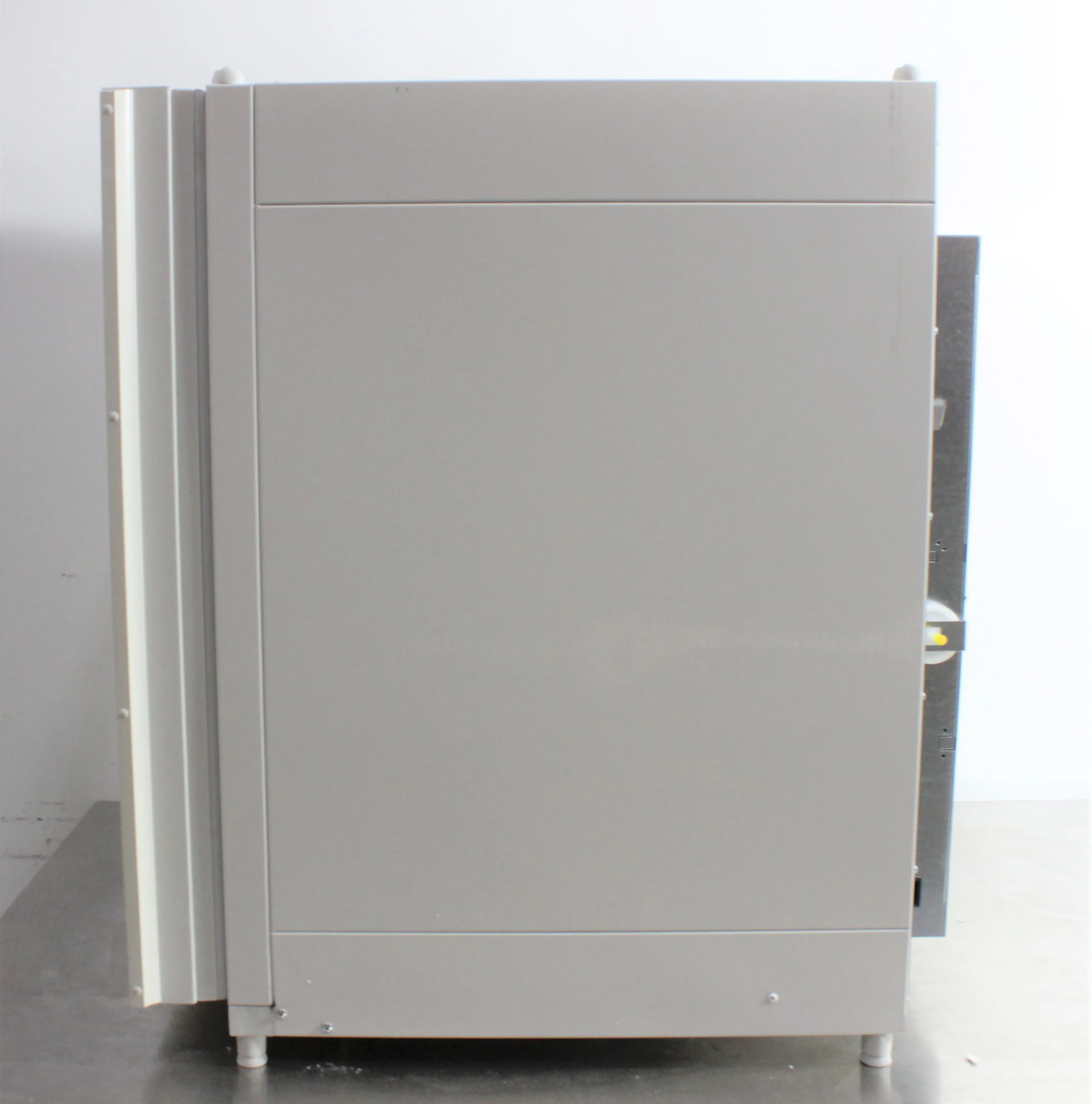 Fisherbrand Isotemp C02 Incubator - Used Lab Equipment